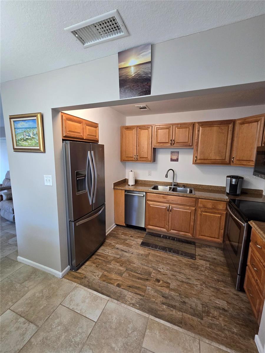5231 Beach Dr Se #a Property Photo 10