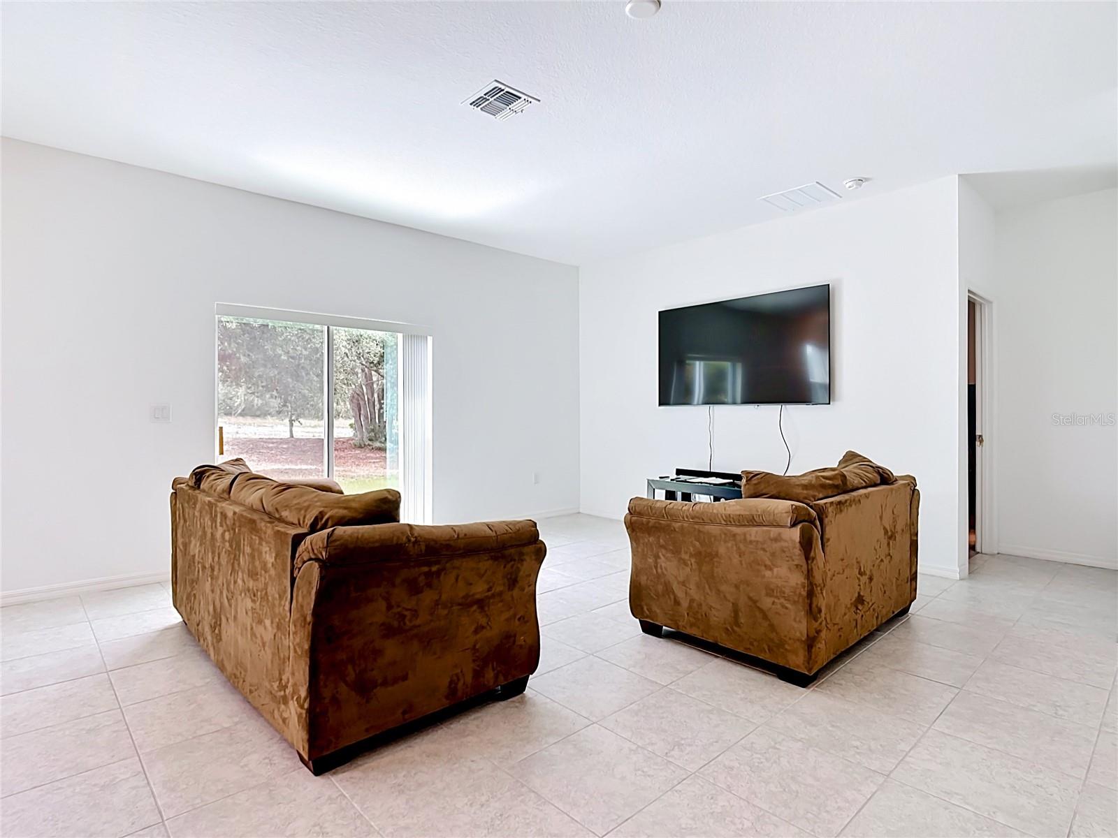 1414 Orlando Ct Property Photo 13