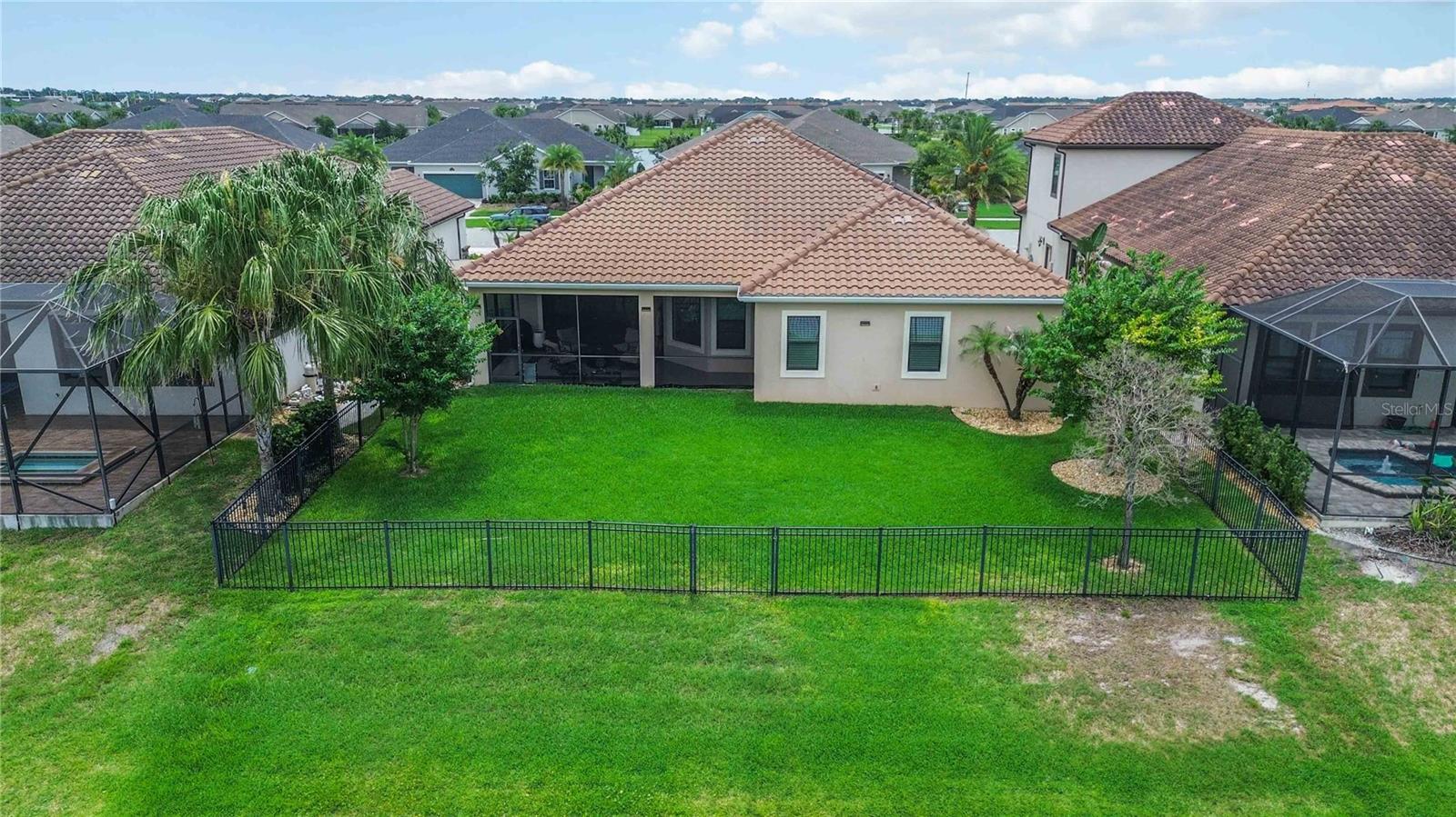 7966 Wyndham Dr Property Photo 39