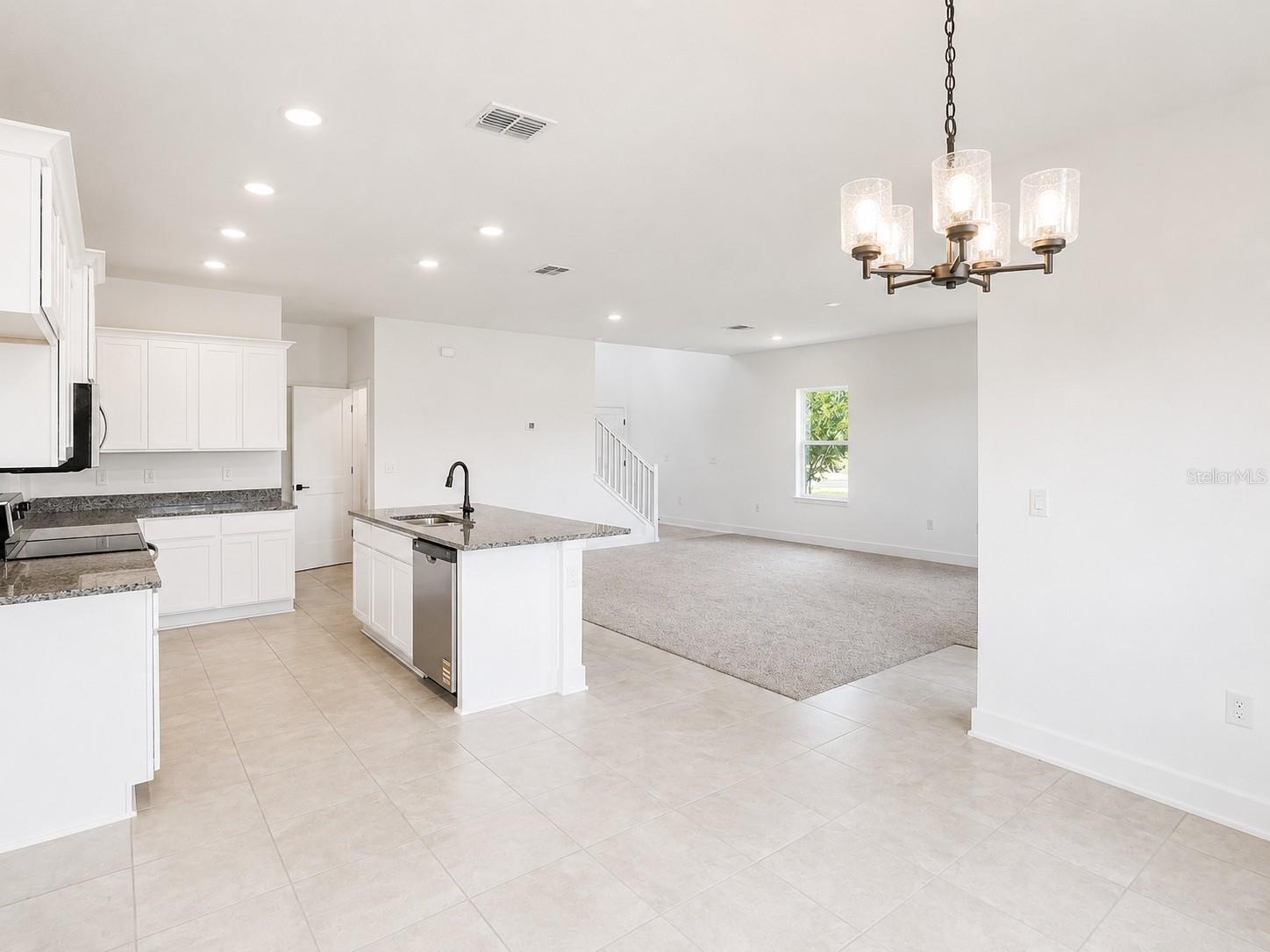 7587 Bent Tree Loop Property Photo 5