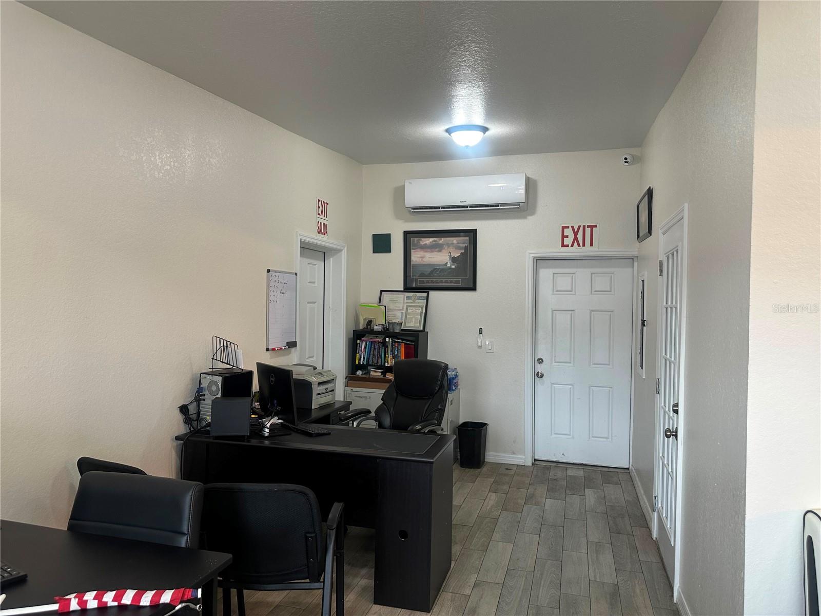 607 Fairvilla Rd Property Photo 11
