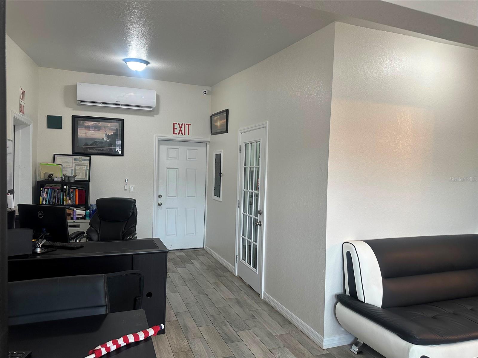 607 Fairvilla Rd Property Photo 12