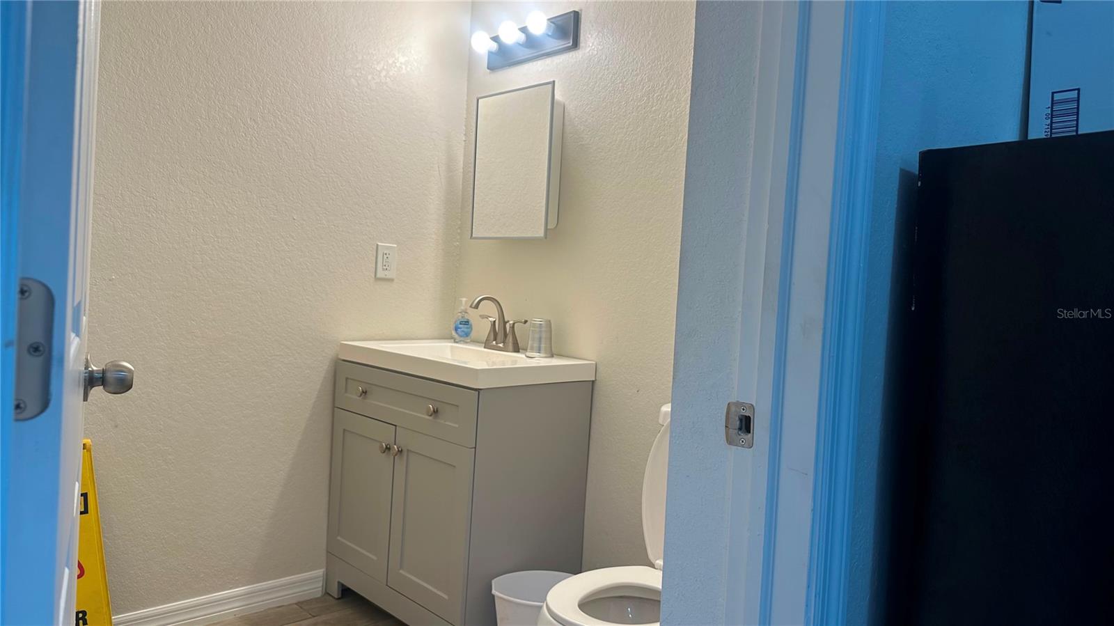 607 Fairvilla Rd Property Photo 15