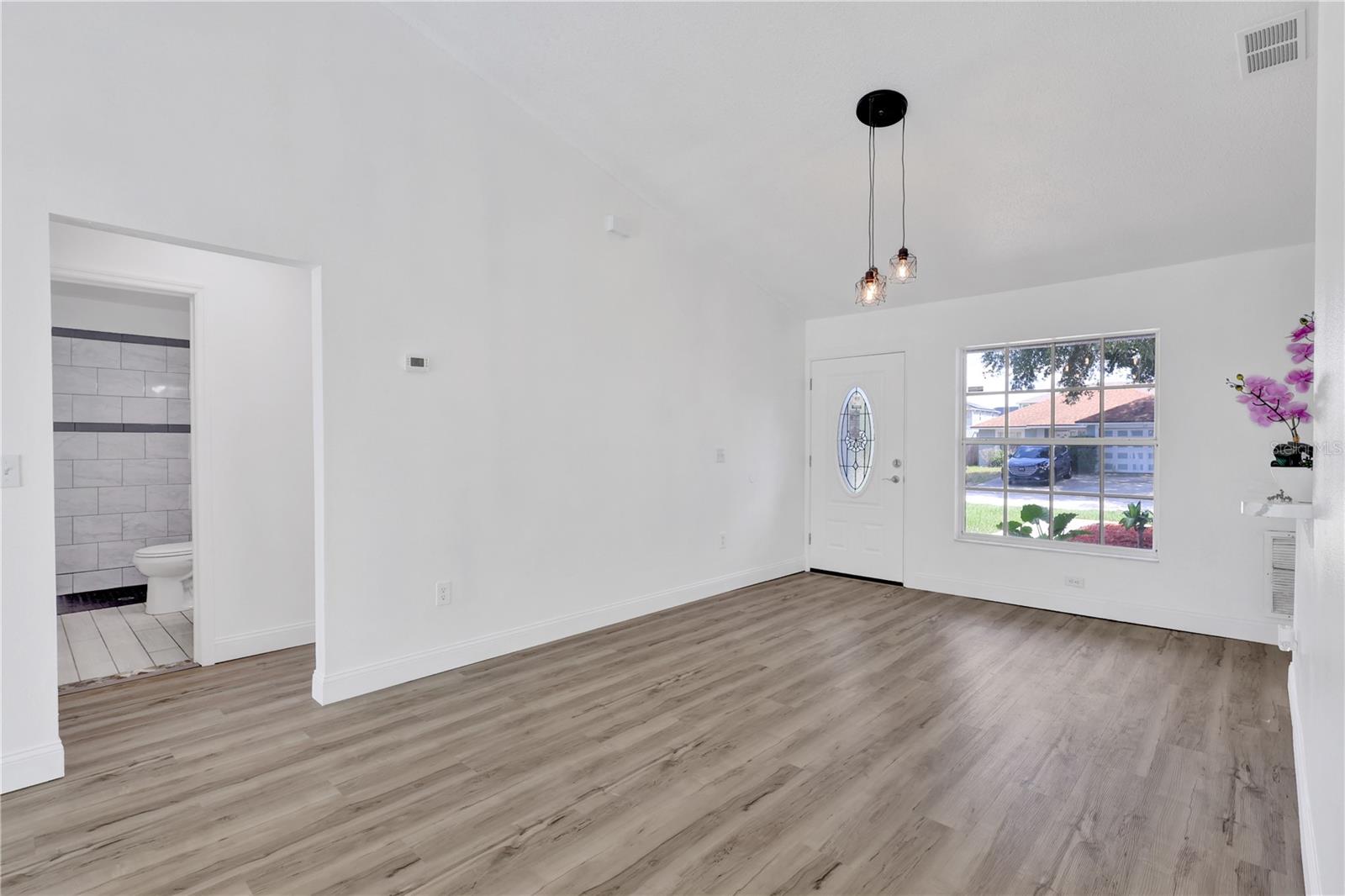318 Walpole Loop Property Photo 19