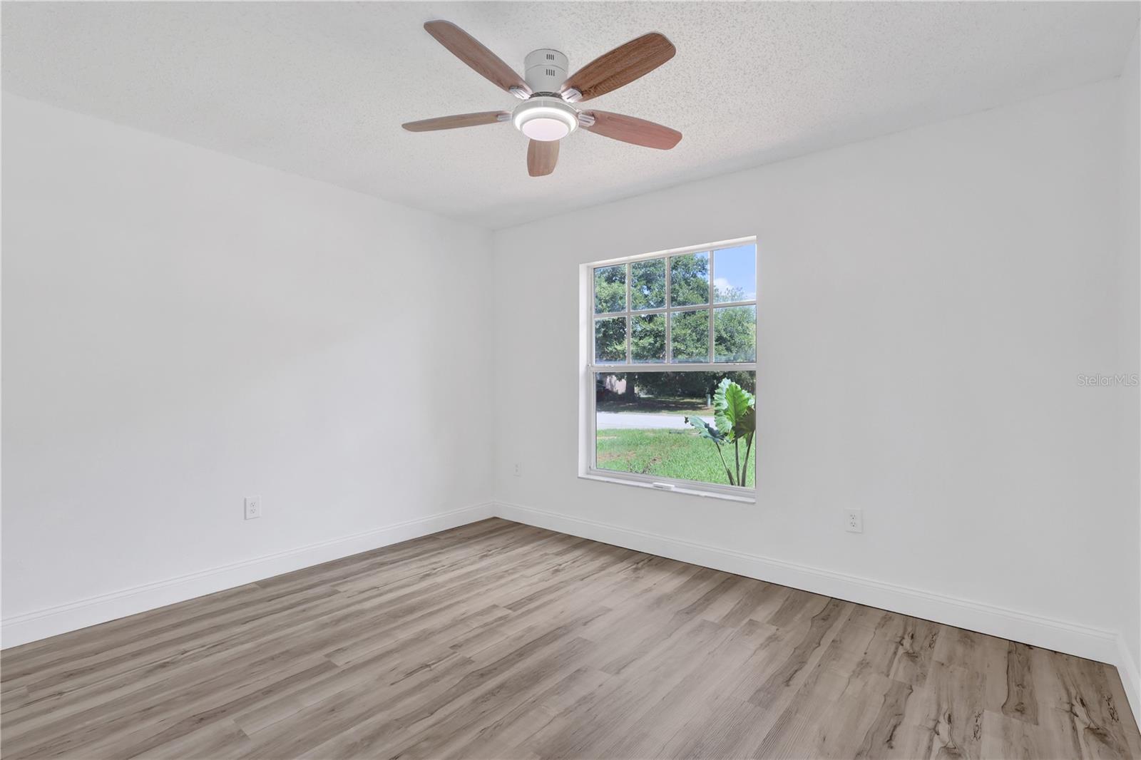 318 Walpole Loop Property Photo 21