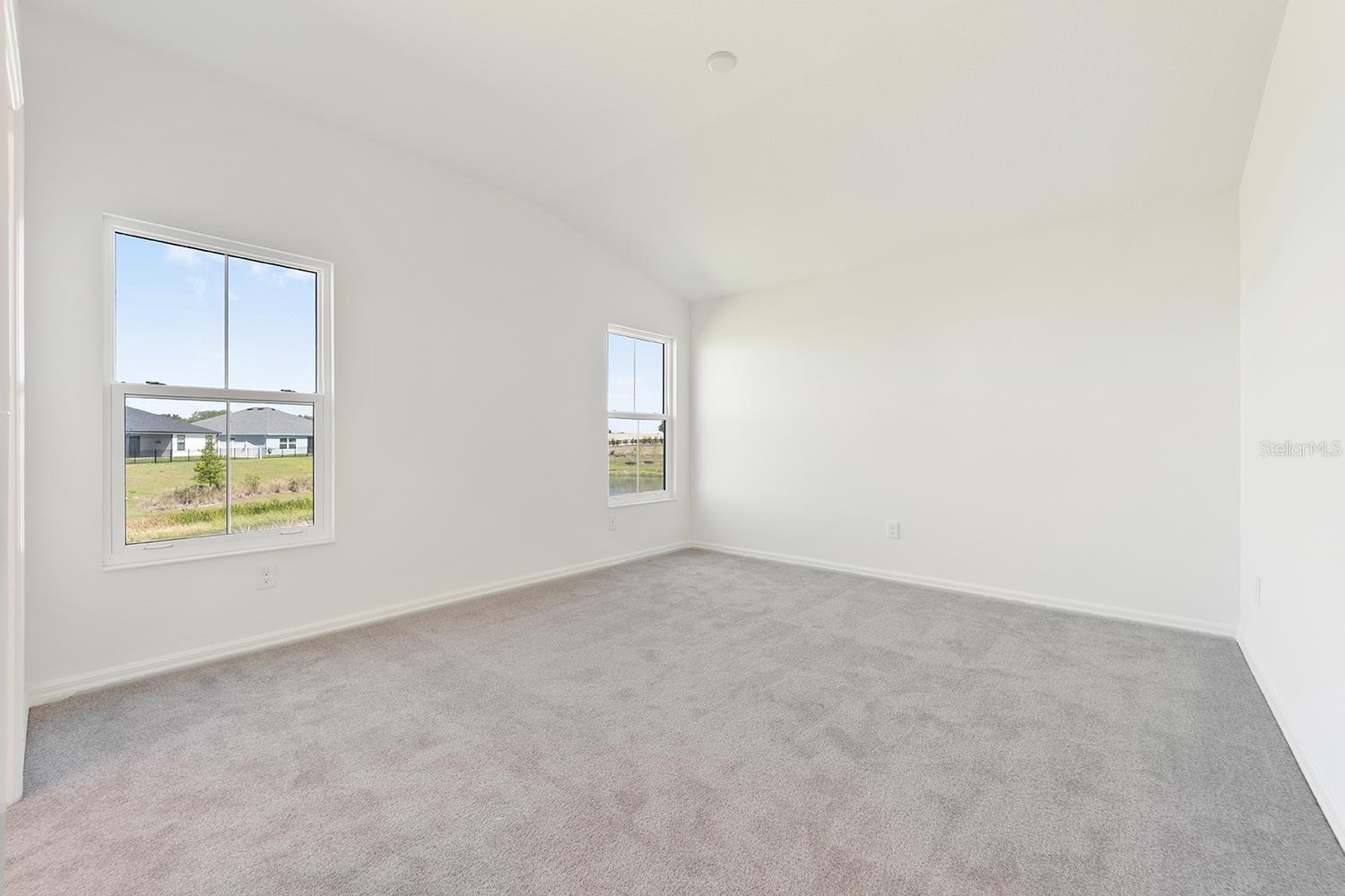 2421 Hobkirk Loop Property Photo 19