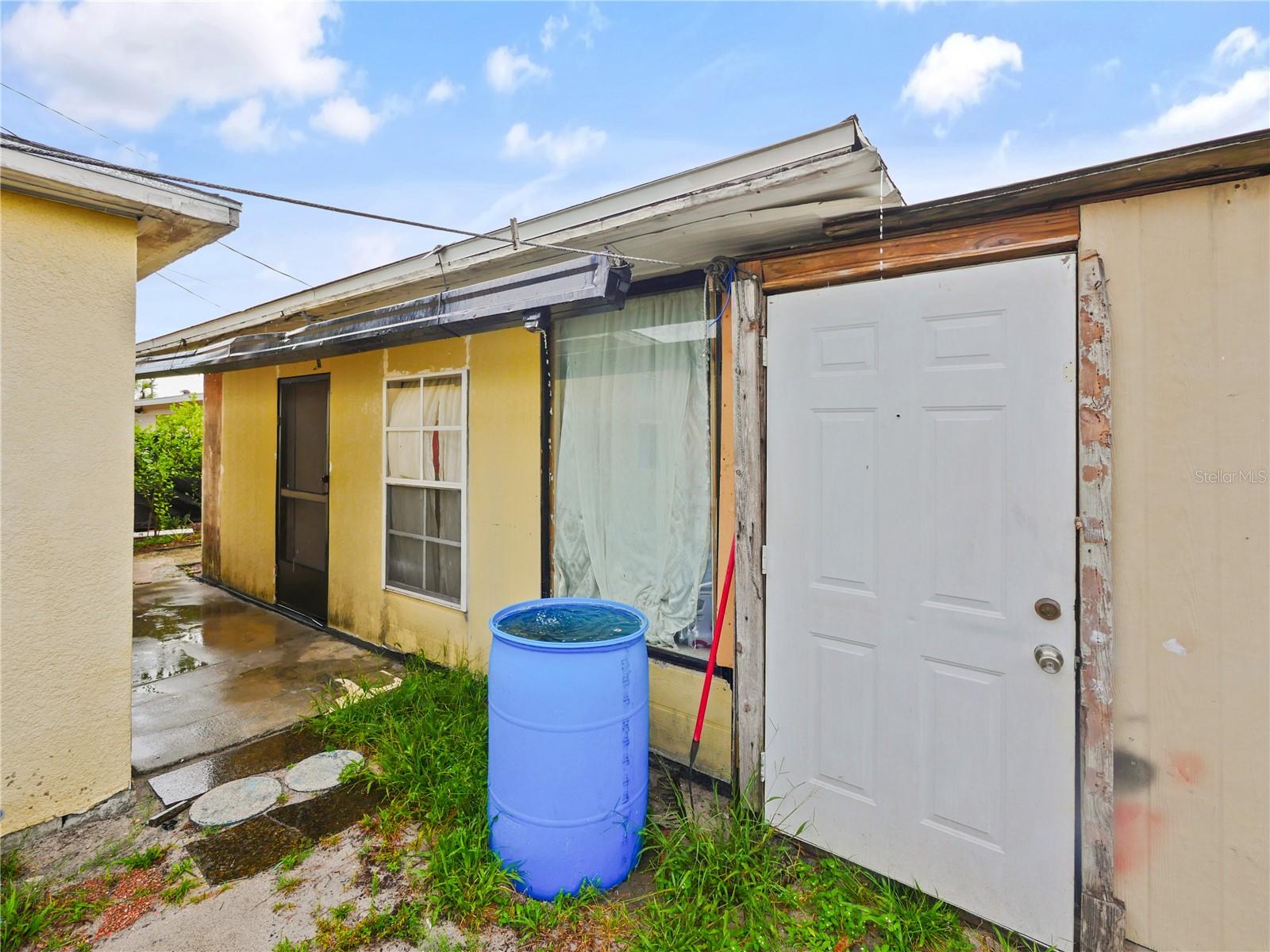 4912 Danny Boy Cir Property Photo 32