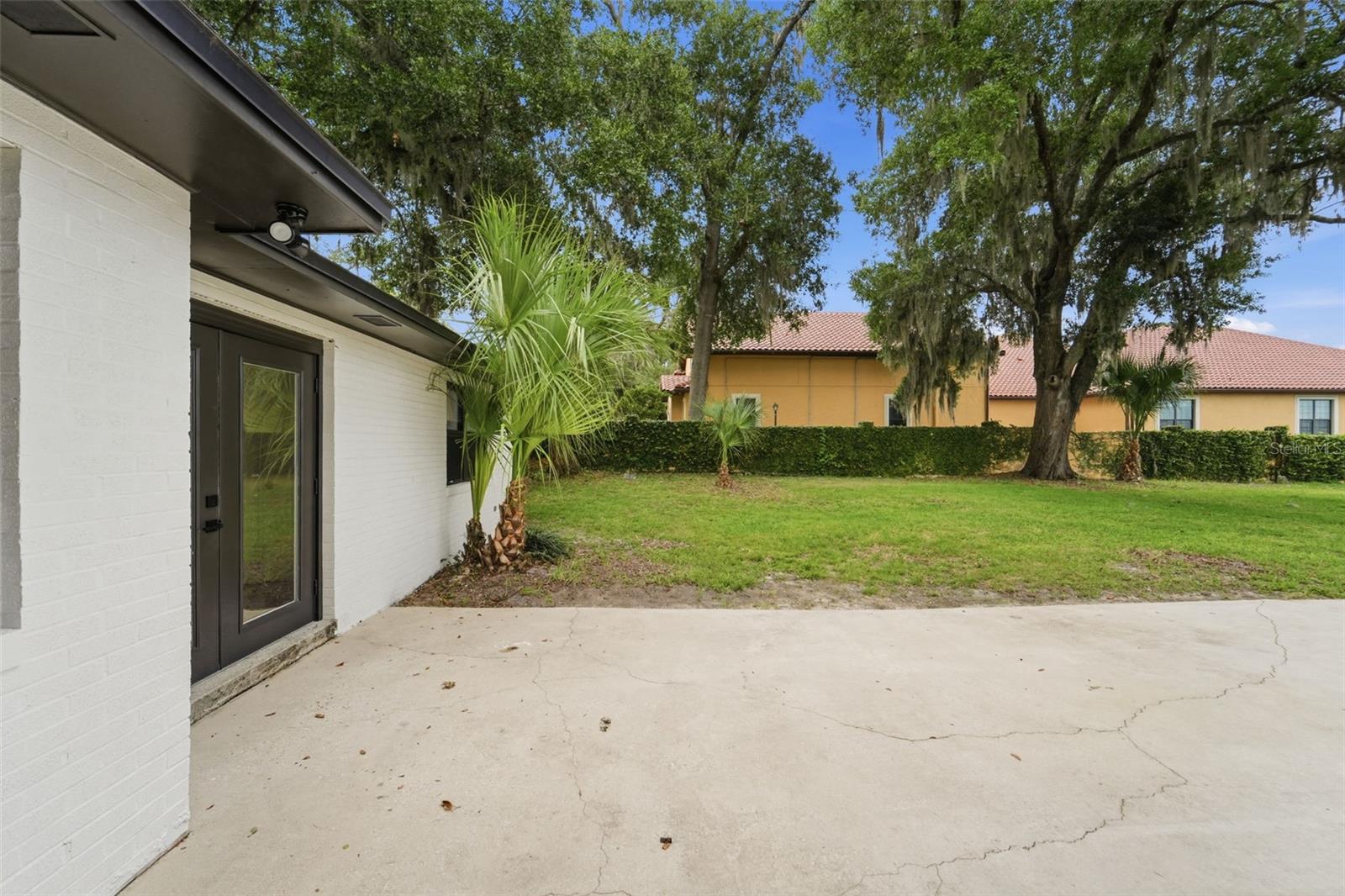 107 S High St Property Photo 20