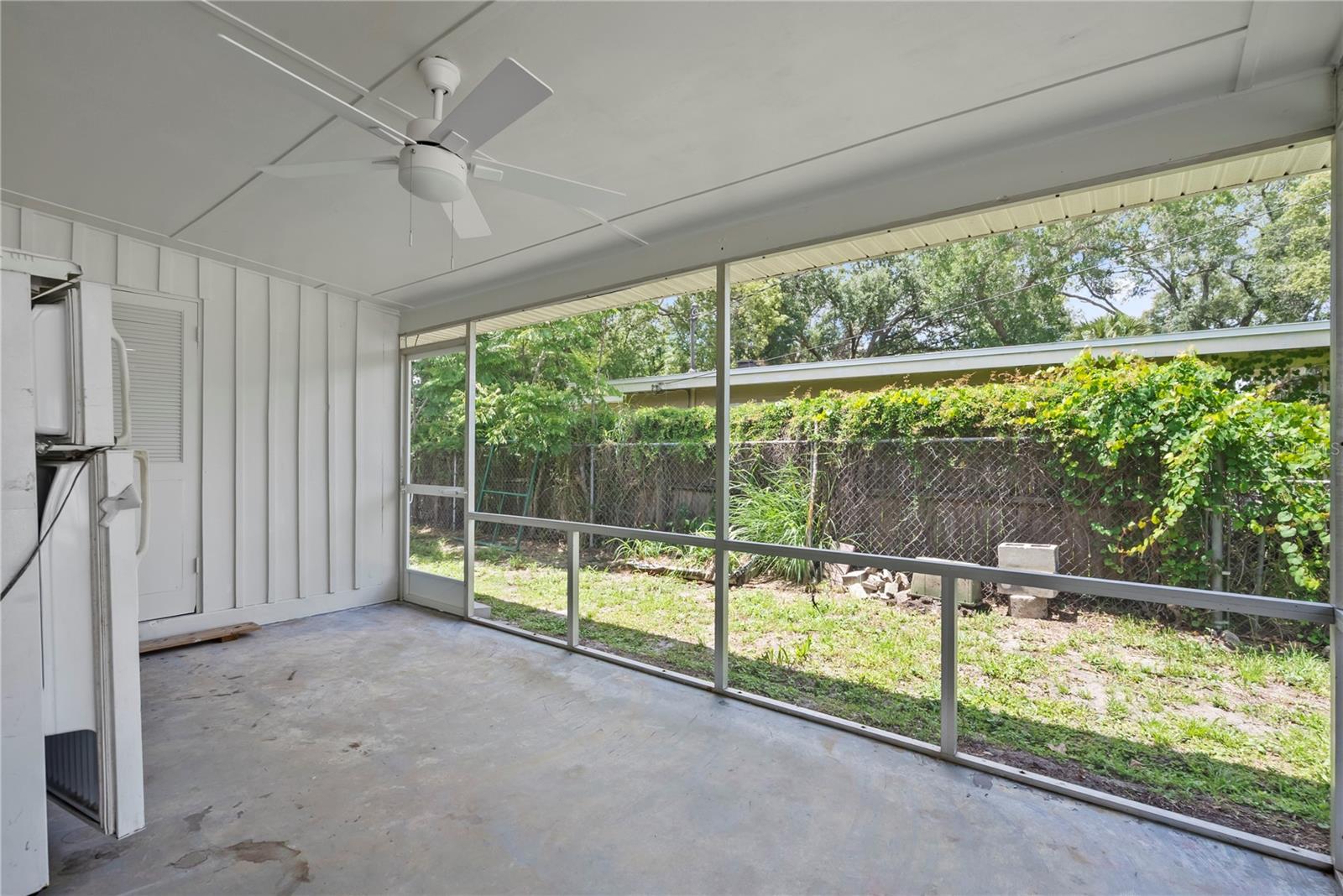 5212 N Indiana Ave Property Photo 26