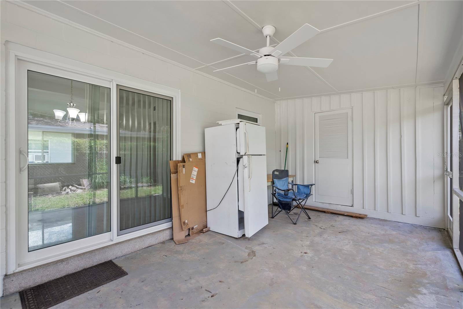 5212 N Indiana Ave Property Photo 27