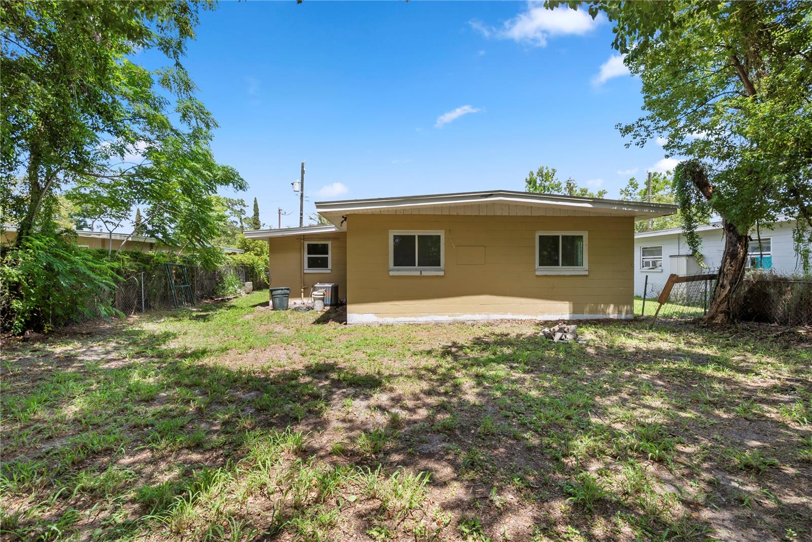 5212 N Indiana Ave Property Photo 31