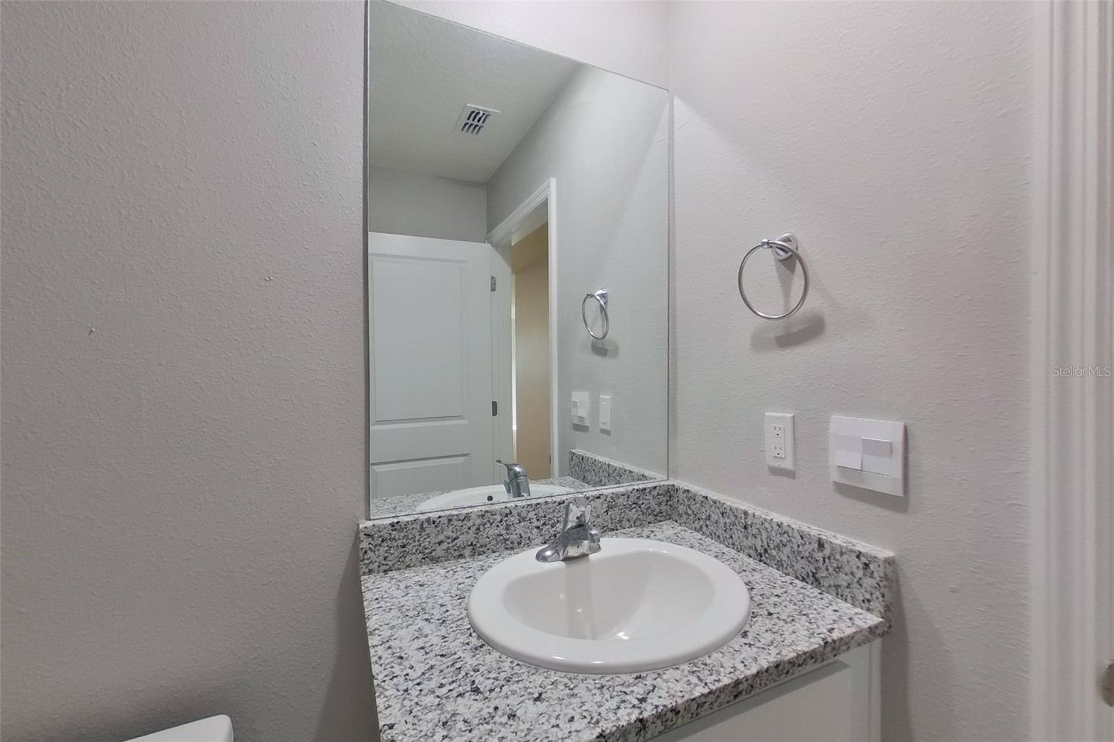 8584 Sw 43rd Ter Property Photo 7