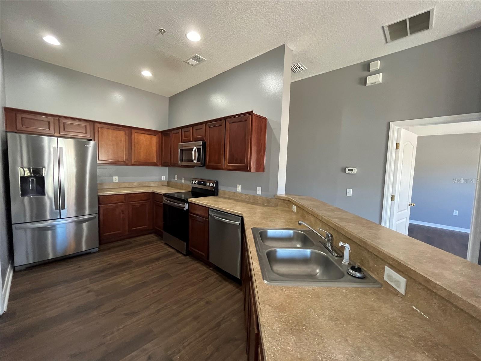 7125 Red Lantern Dr #17a Property Photo 15