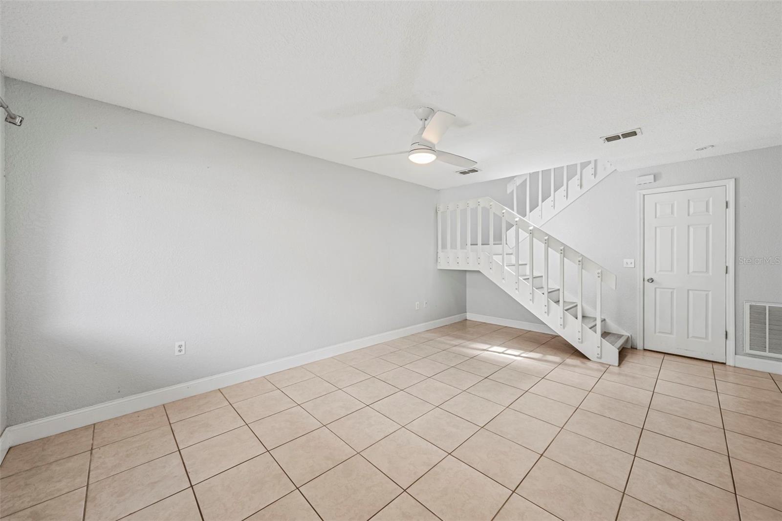 4586 Pheasant Run Dr #6b Property Photo 15