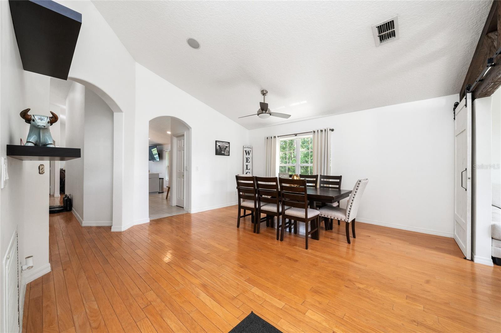10966 Eliotti St Property Photo 9