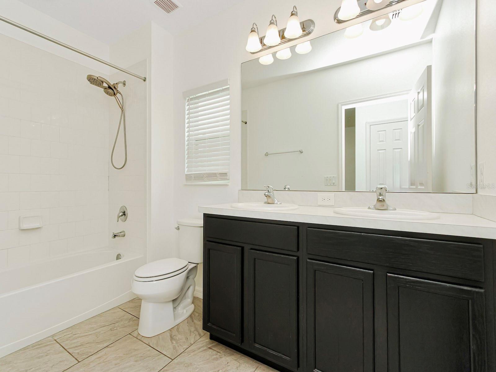2919 Parkfield Rd Property Photo 24