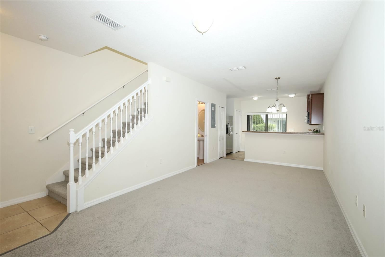 5221 Windsor Lake Cir Property Photo 4
