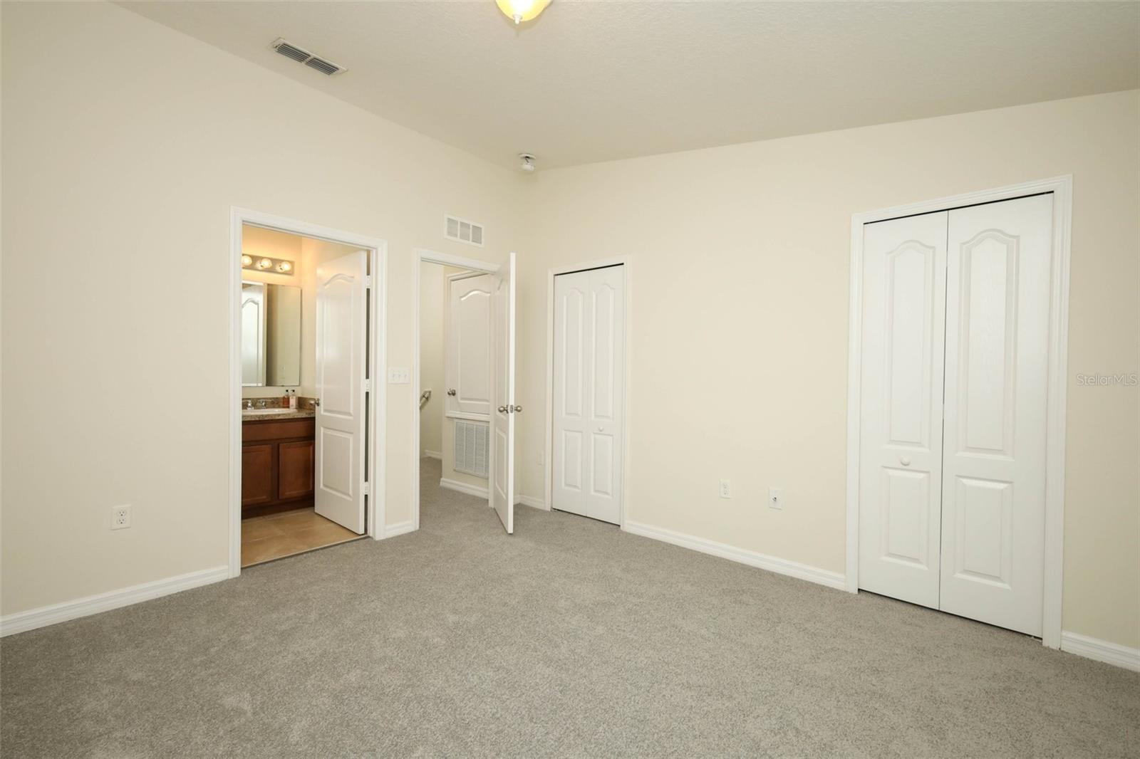 5221 Windsor Lake Cir Property Photo 14