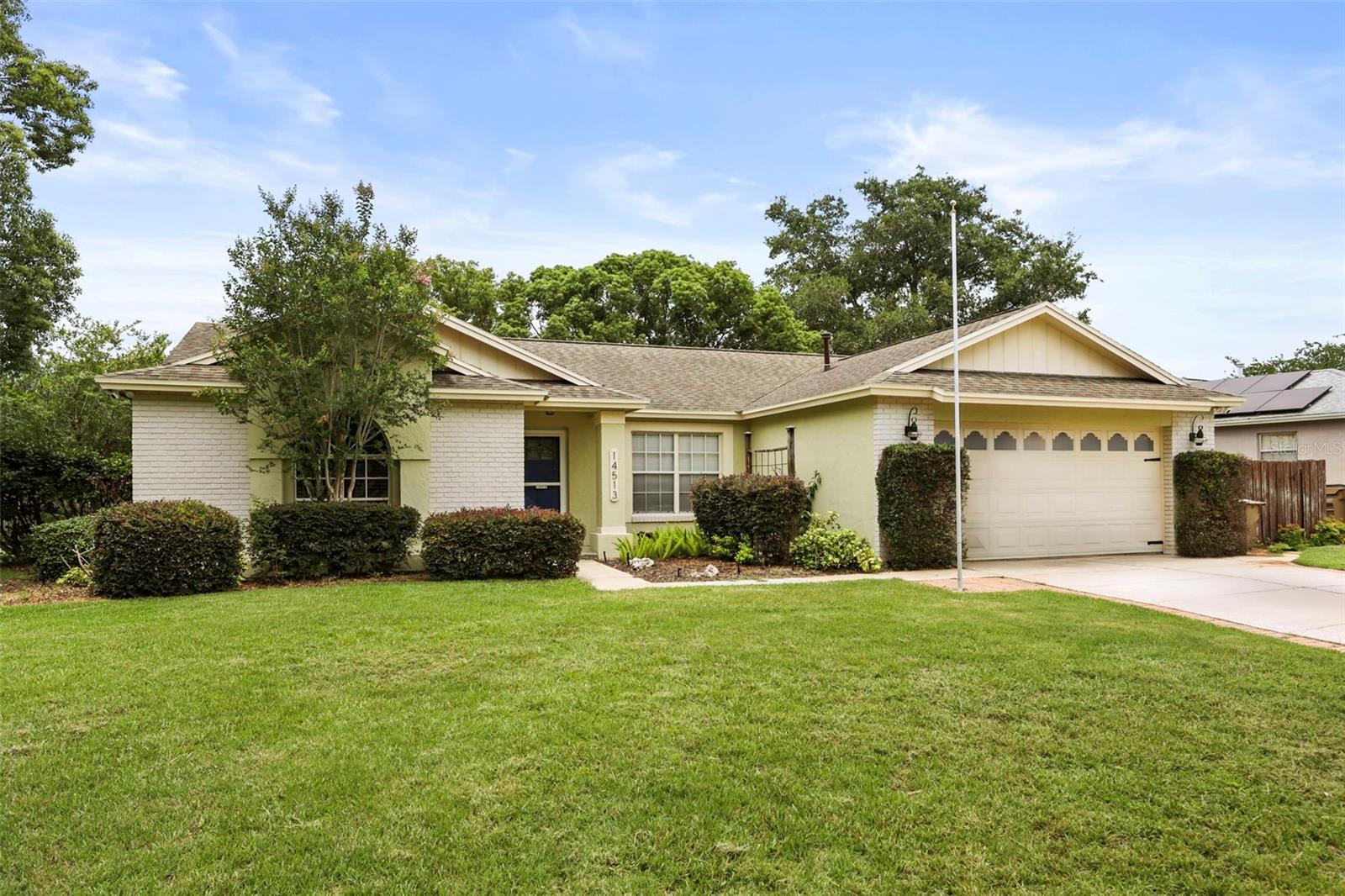 14513 POINTE EAST TRL