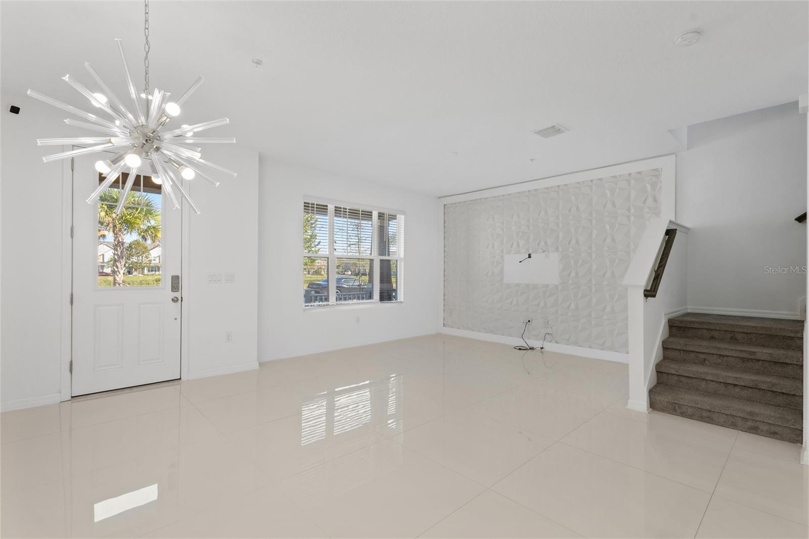 10251 Highline Crest St Property Photo 19