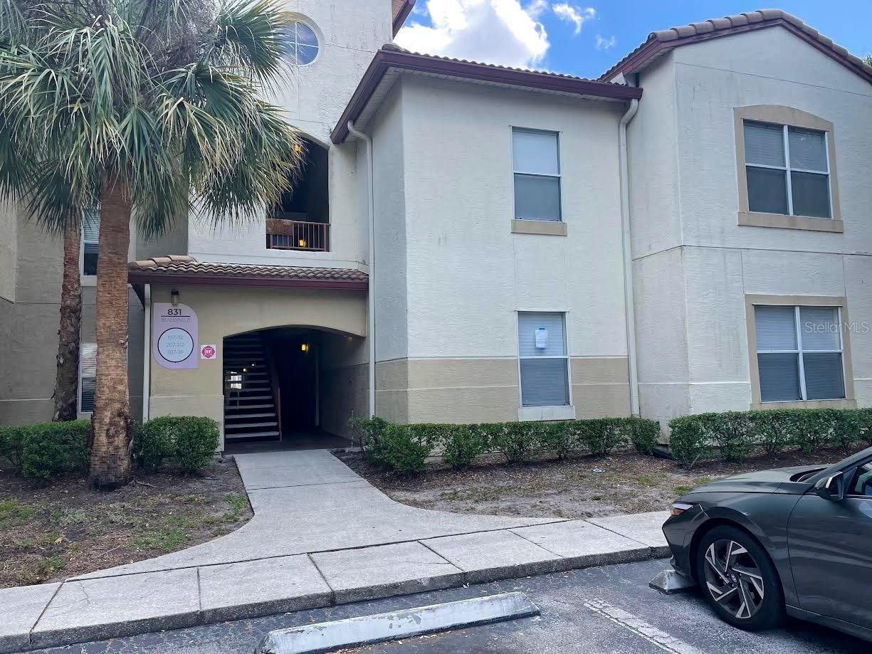 831 Camargo Way #109 Property Photo 1