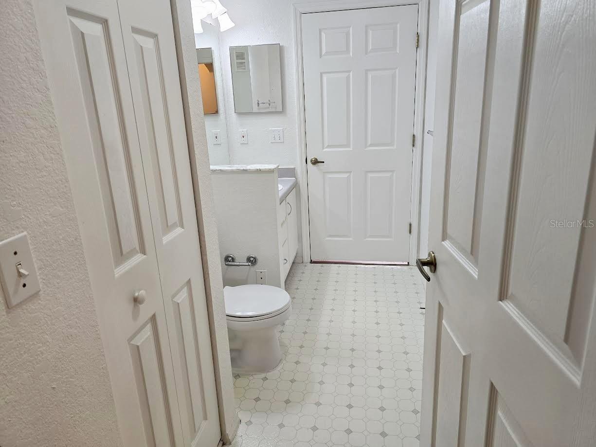 831 Camargo Way #109 Property Photo 6