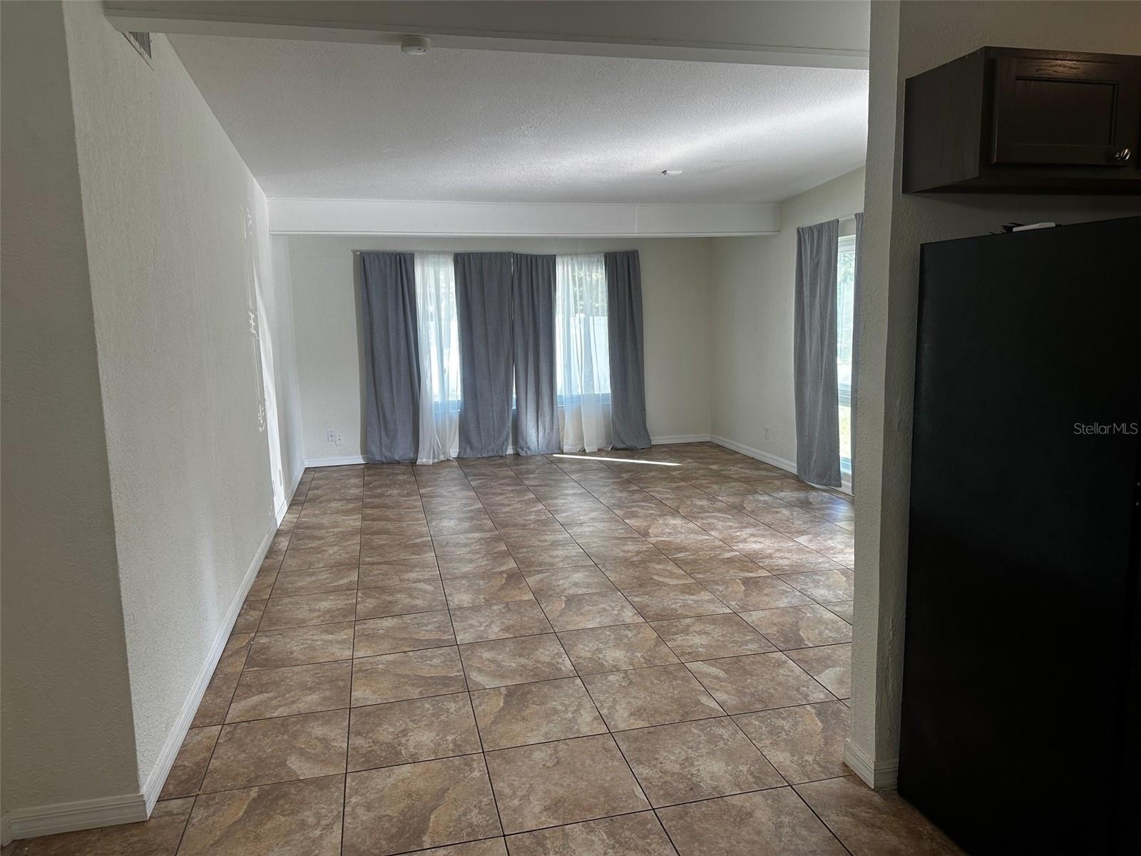 156 Pinecrest Dr Property Photo 8