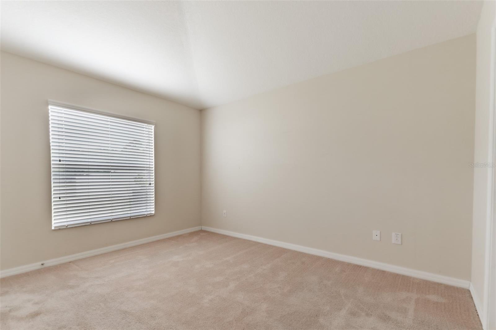 18591 Briar Oaks Dr Property Photo 12
