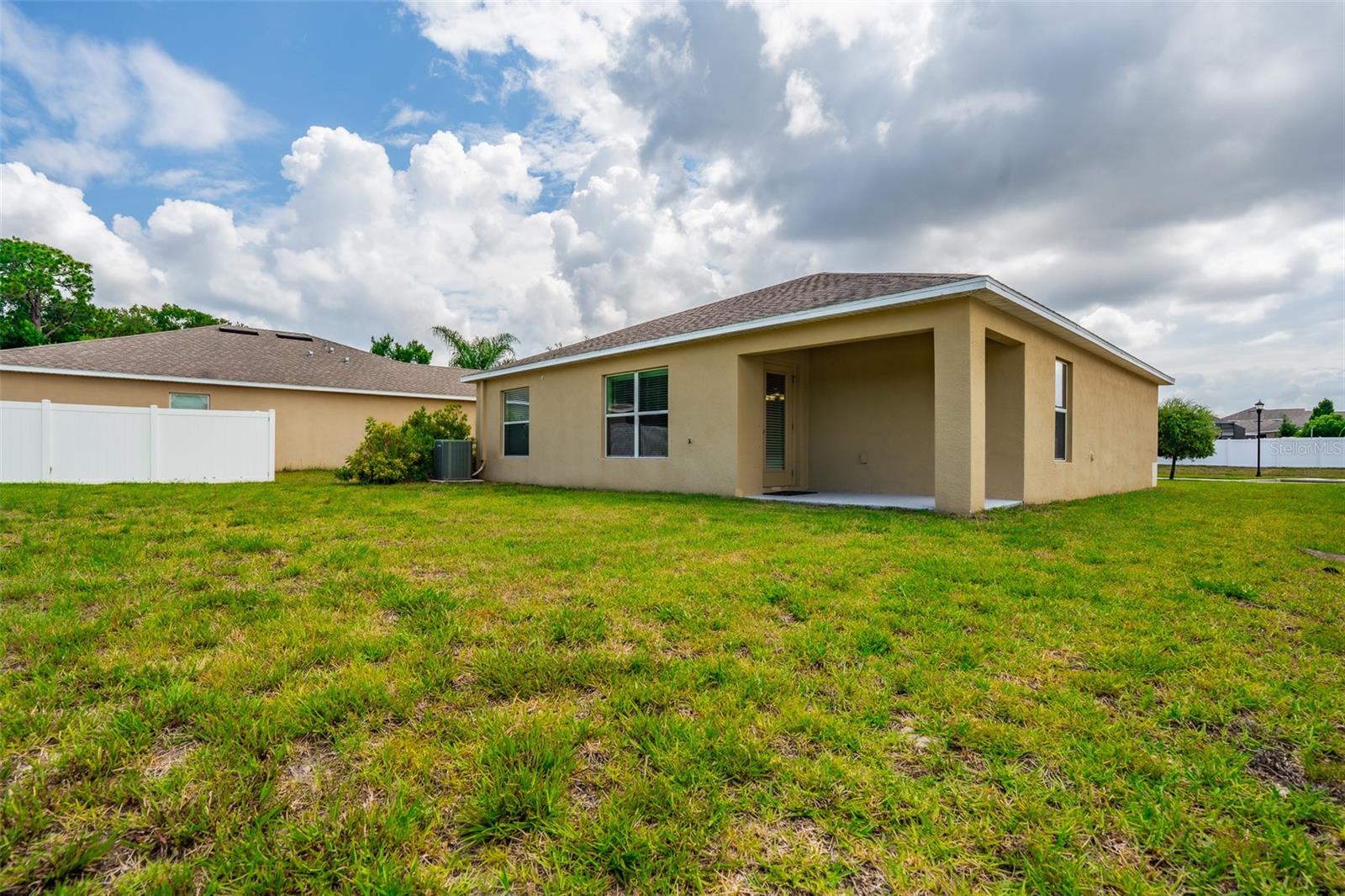 18591 Briar Oaks Dr Property Photo 29