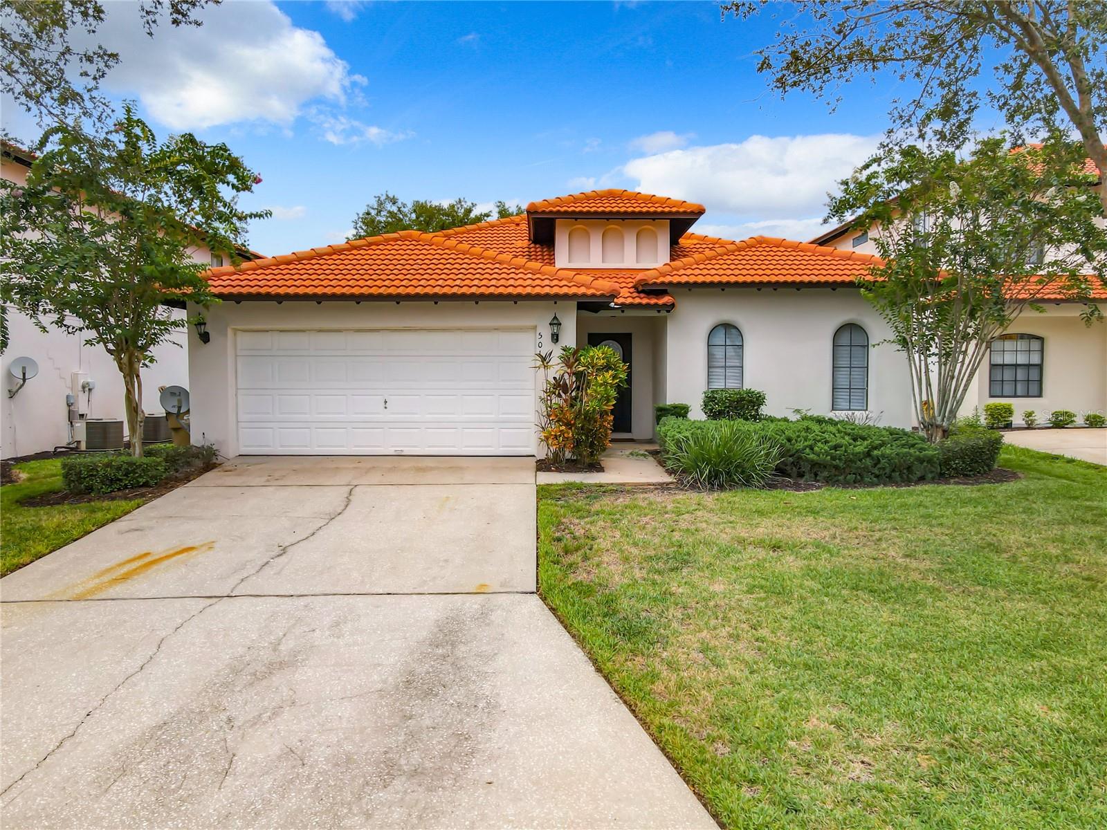 501 Summer Place Loop Property Photo 1