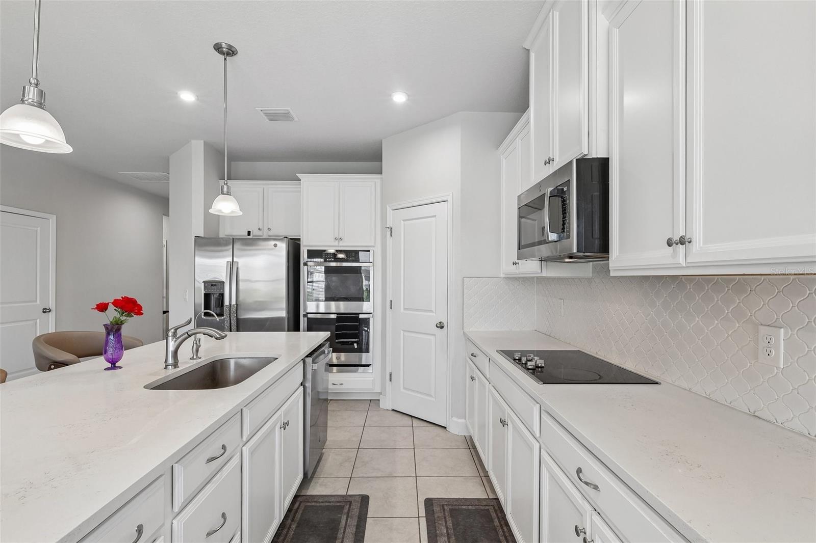 5585 Vigo Loop Property Photo 18