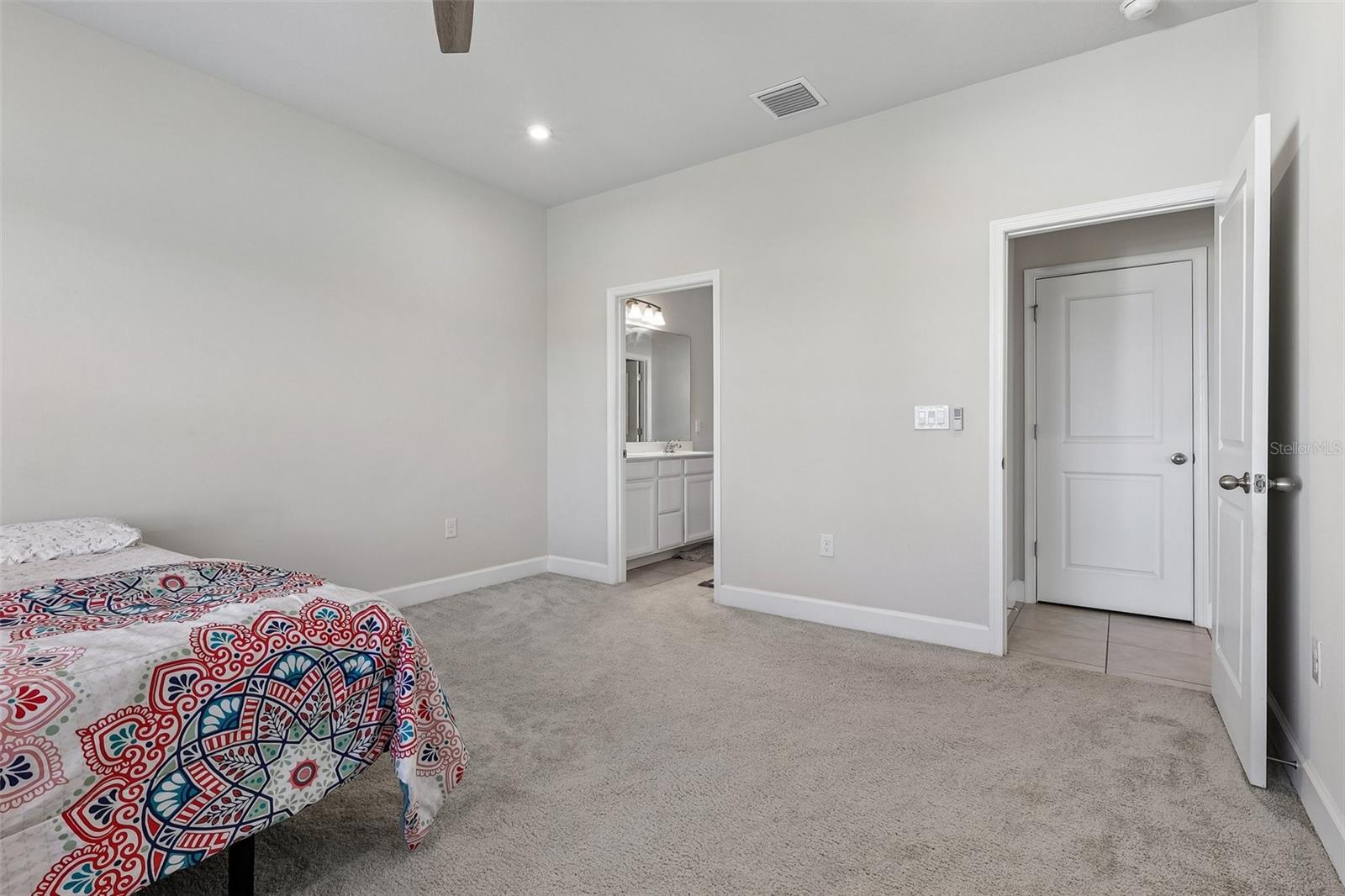 5585 Vigo Loop Property Photo 33