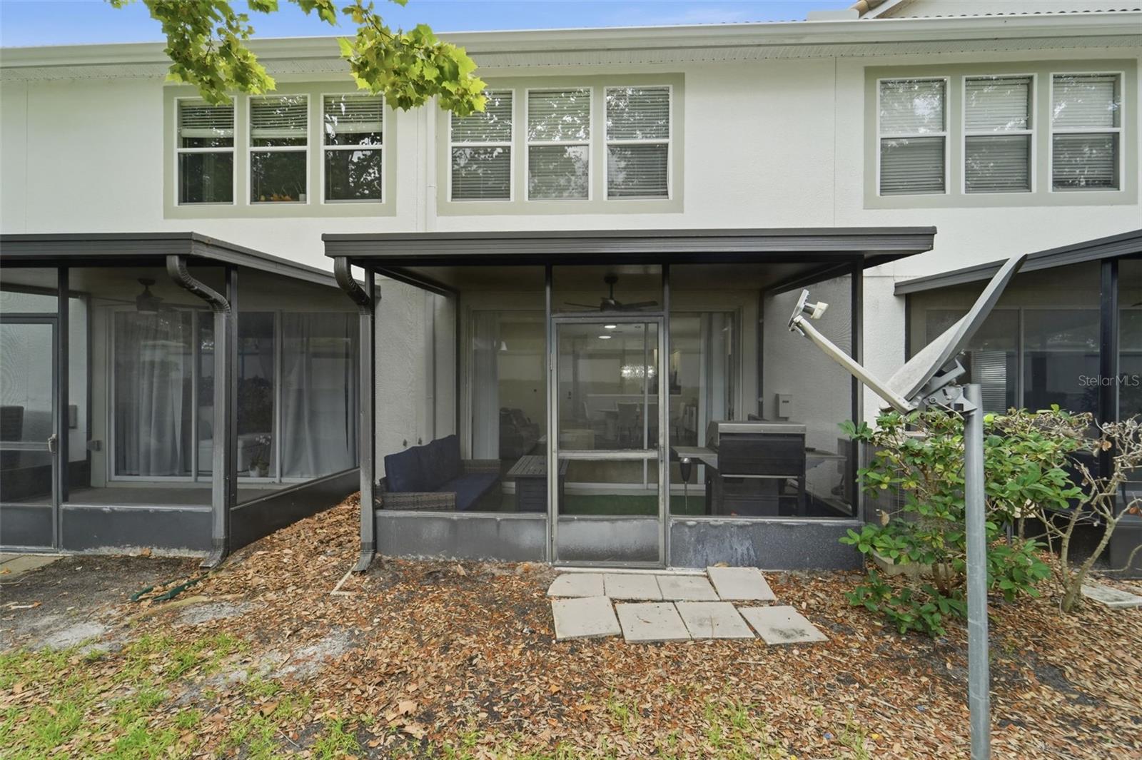 6843 Sperone St Property Photo 14