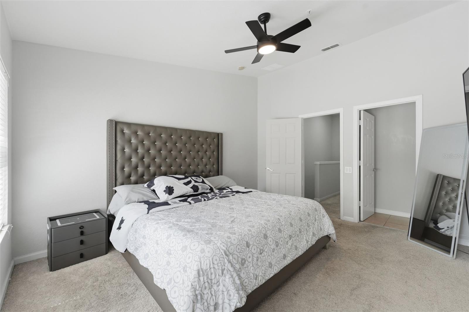 6843 Sperone St Property Photo 17
