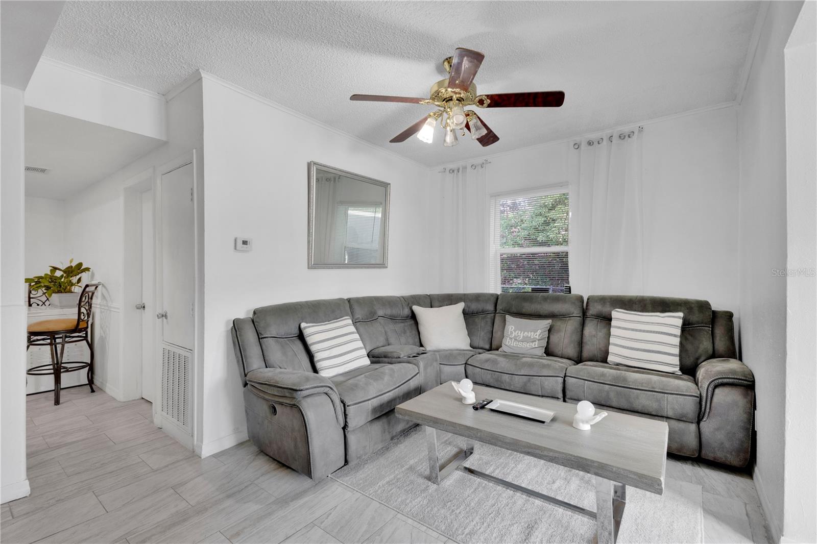 1101 28th St Nw Property Photo 5
