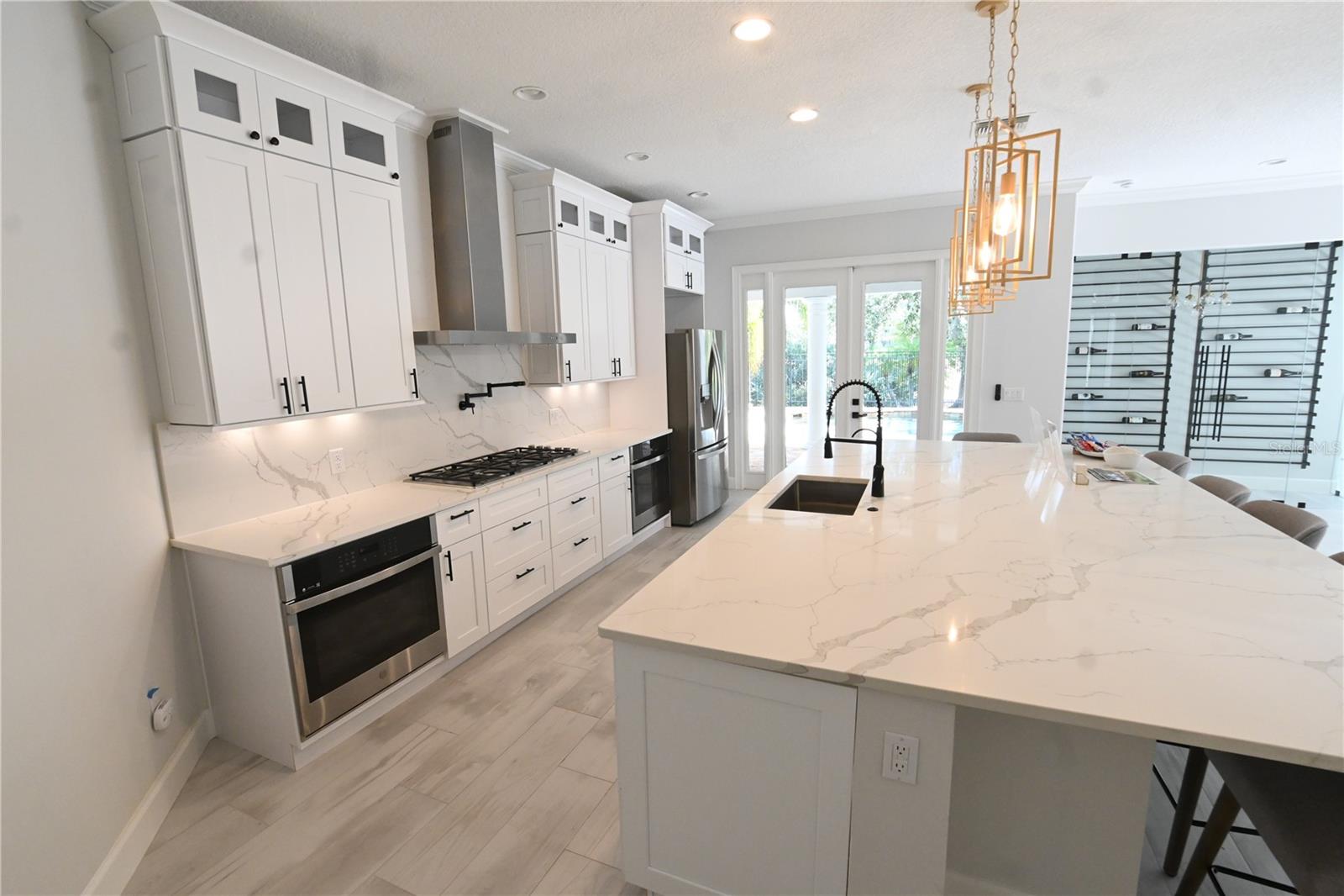 6119 Foxfield Ct Property Photo 3