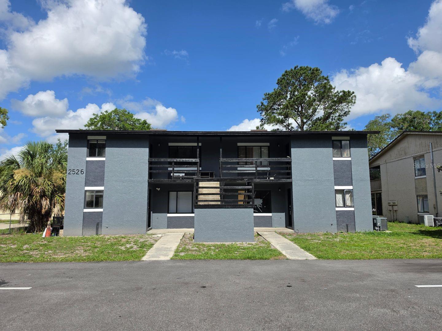2526 S OAK AVE #A Property Photo 1