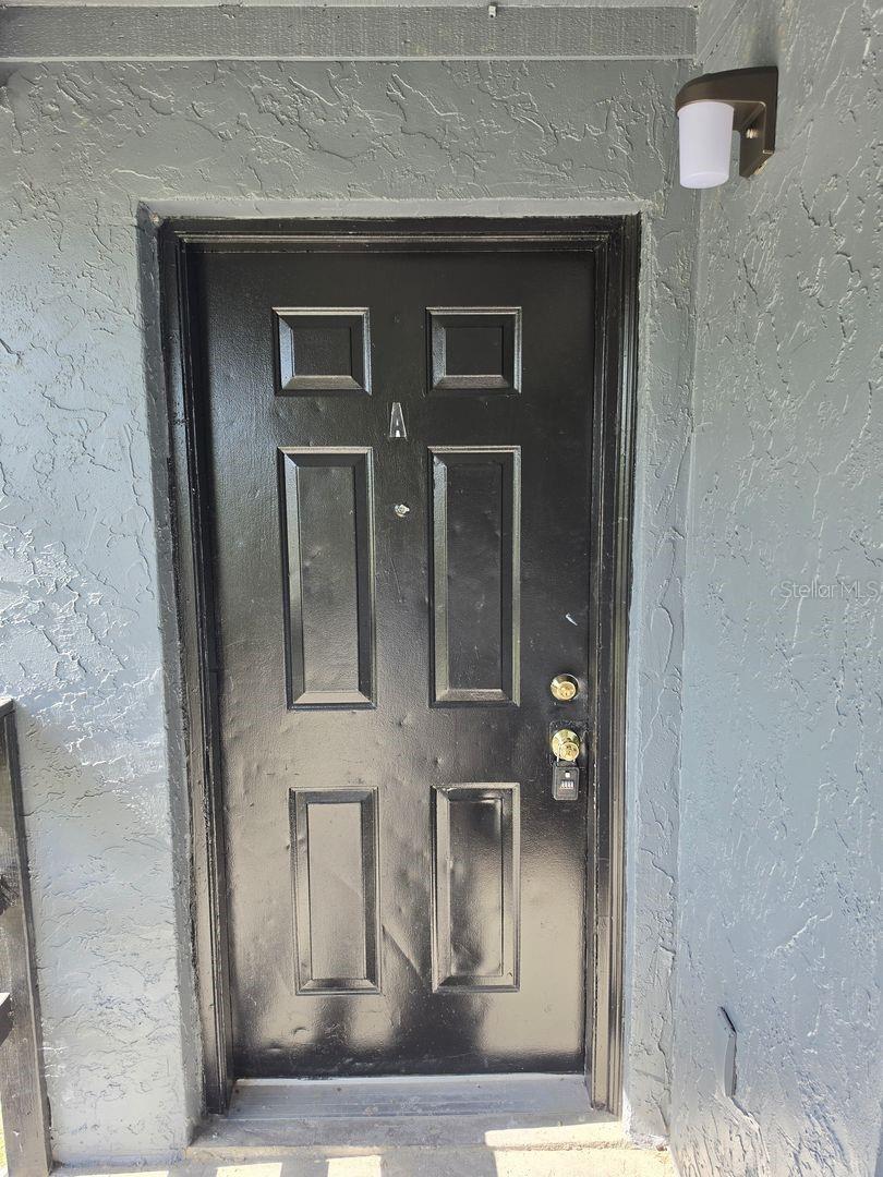 2526 S Oak Ave #a Property Photo 2