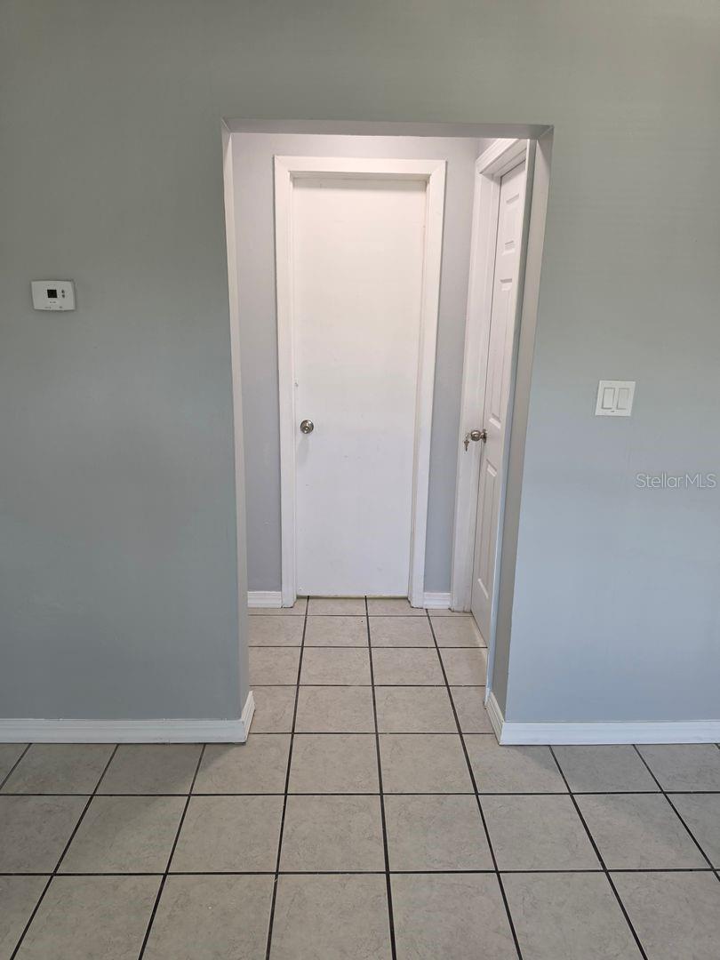 2526 S Oak Ave #a Property Photo 12