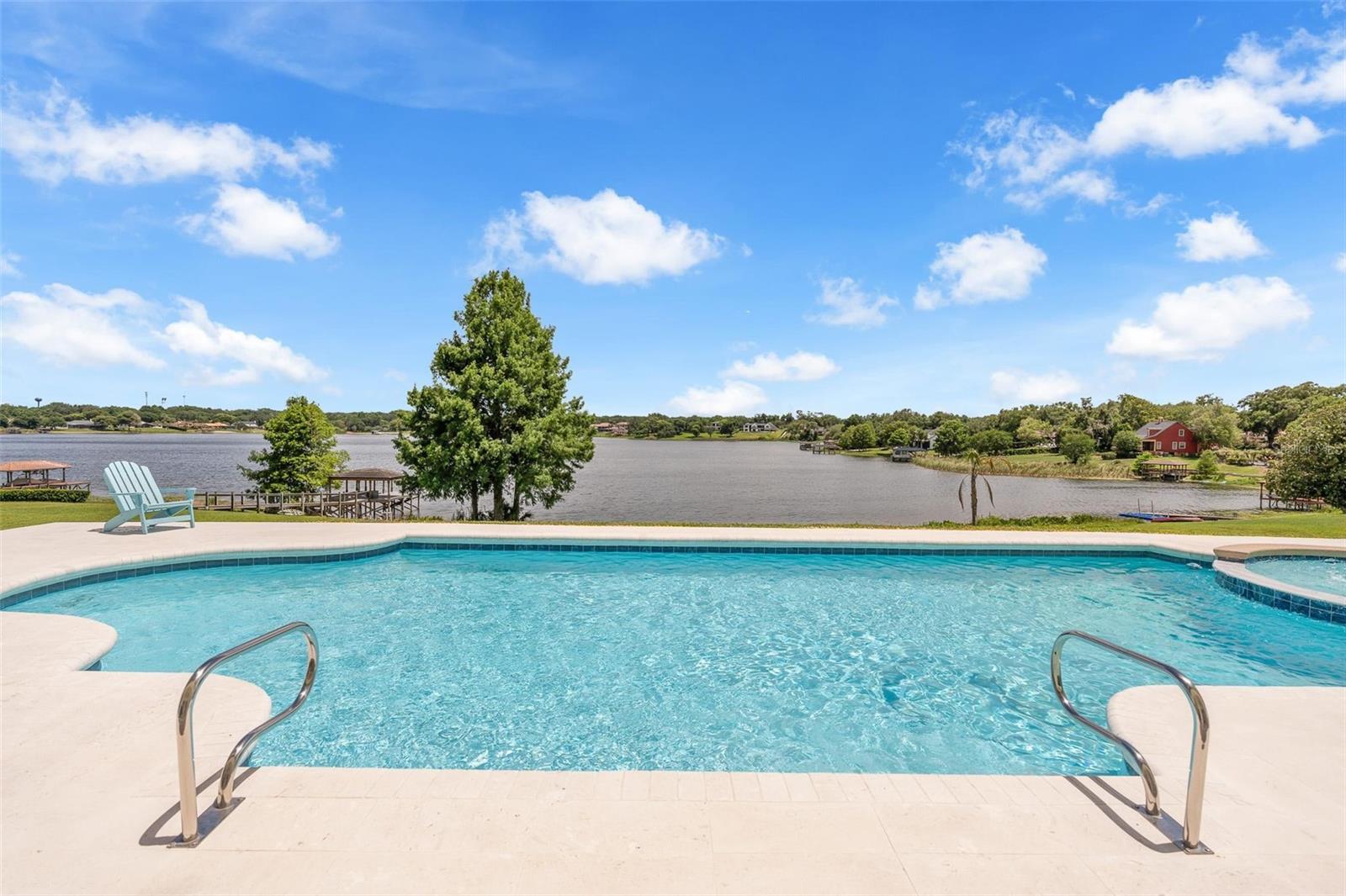 9656 Weatherstone Ct Property Photo 3