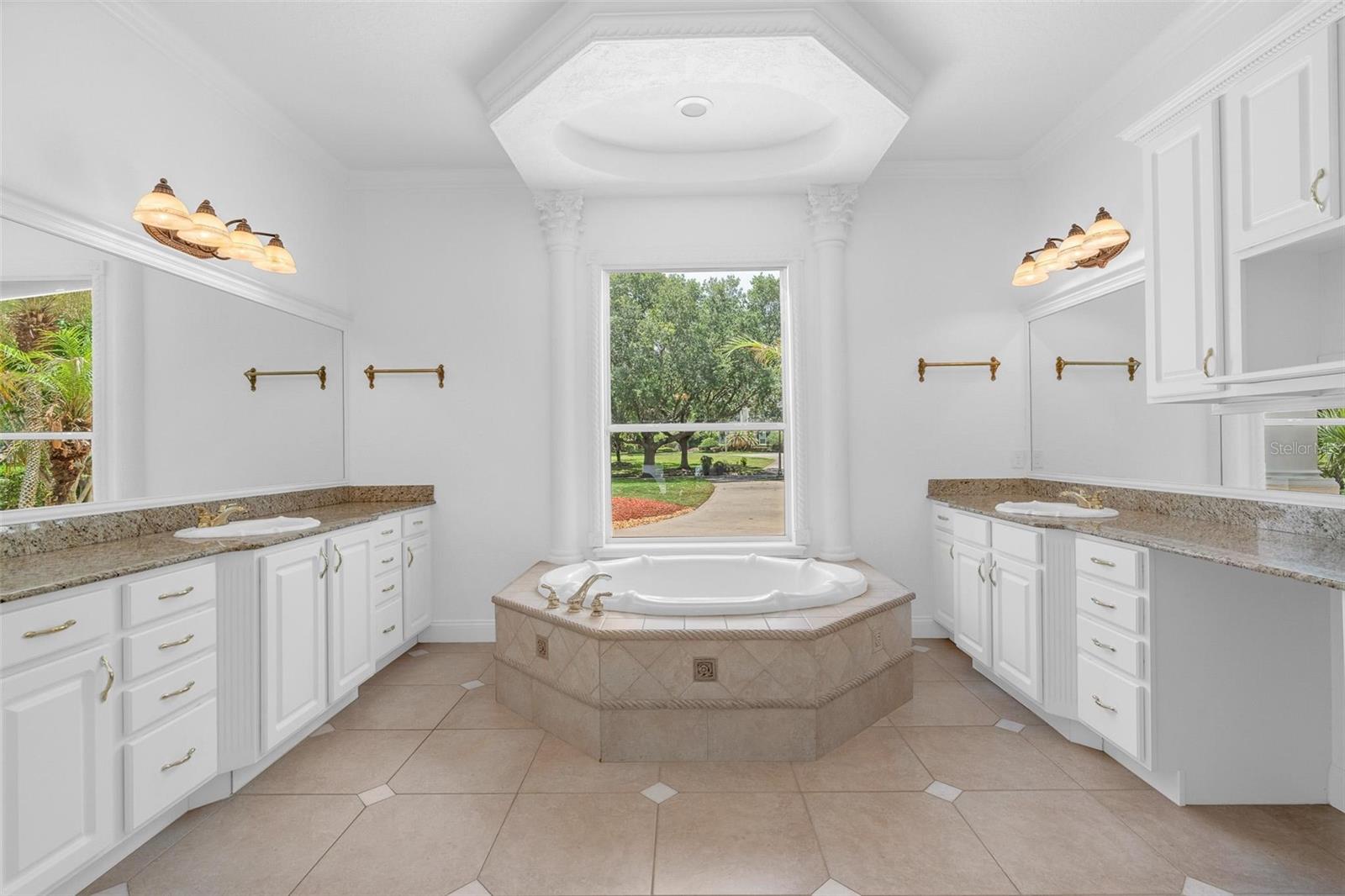 9656 Weatherstone Ct Property Photo 25