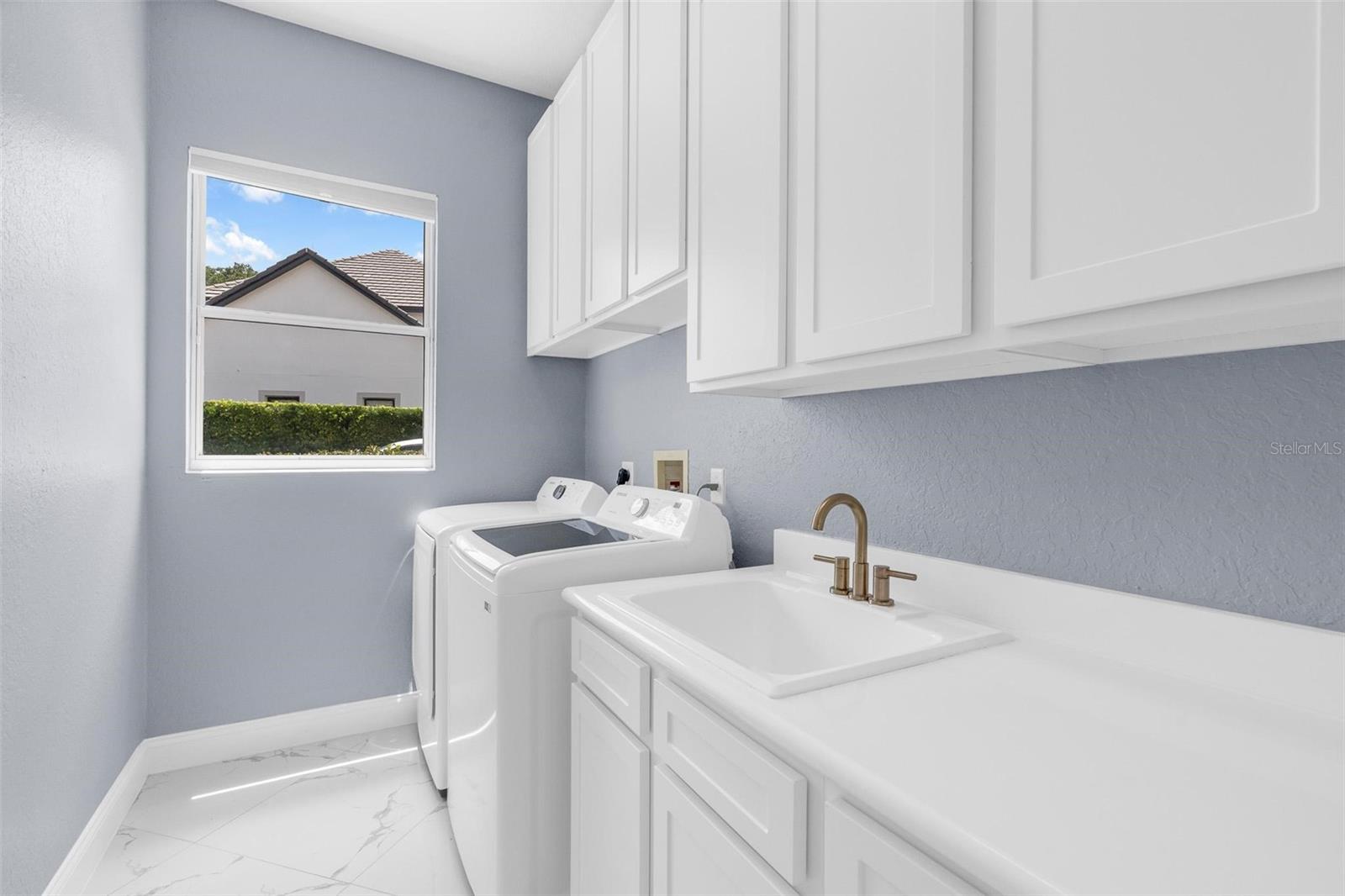 9656 Weatherstone Ct Property Photo 43