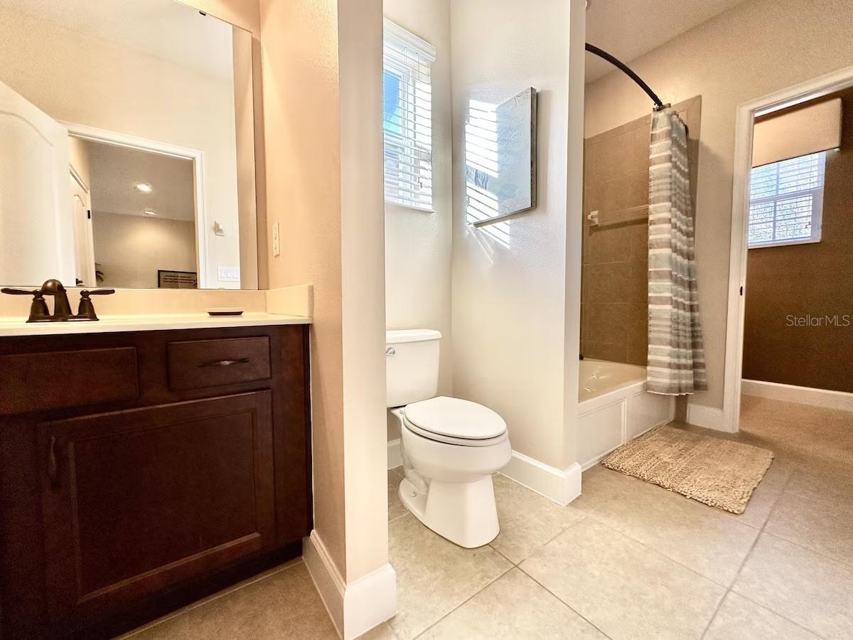 4353 Acorn Ct Property Photo 34