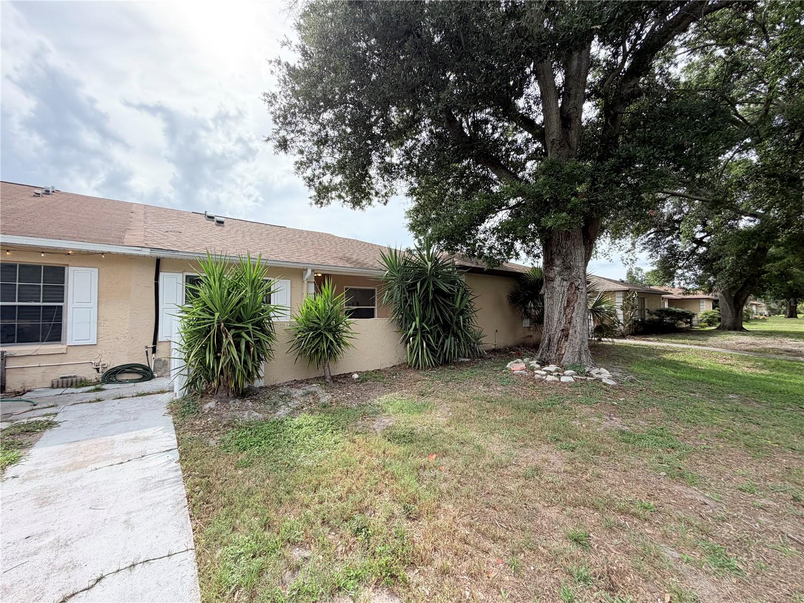 1128 SOPHIE BLVD Property Photo 1