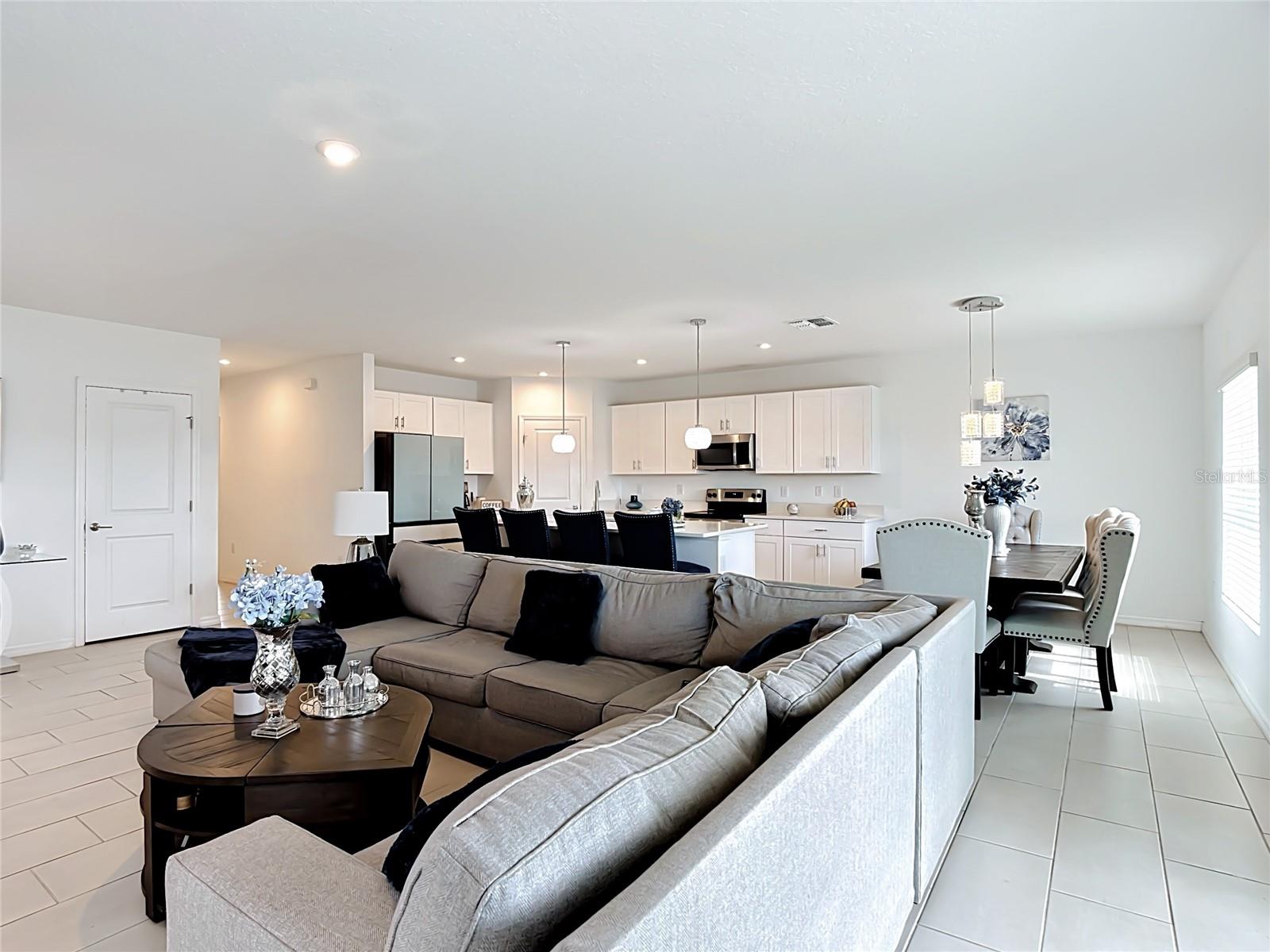 246 Zircon Rd Property Photo 11