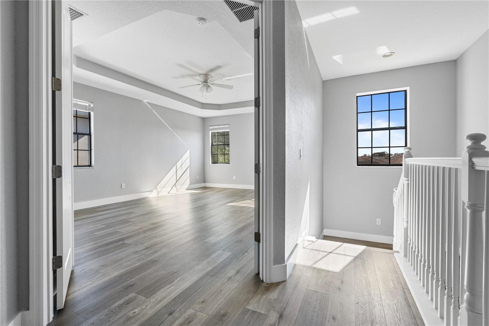 13019 Woodford St Property Photo 41