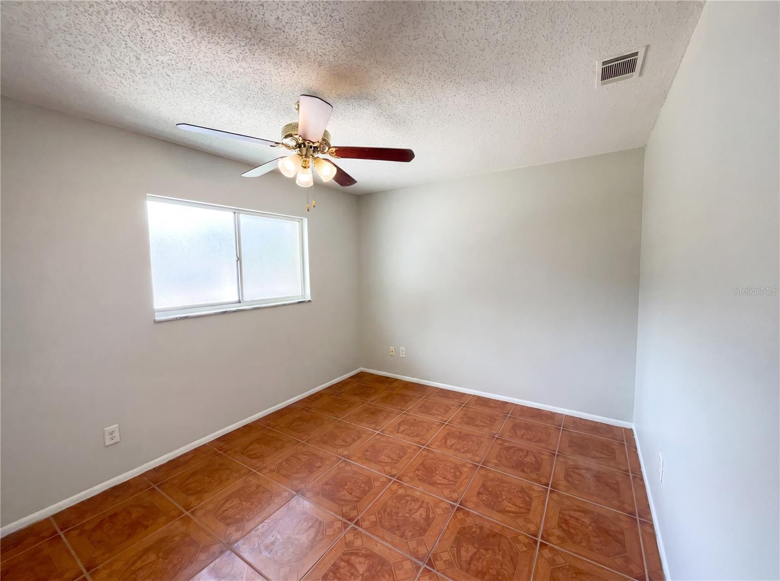 4805 Beacon St Property Photo 13