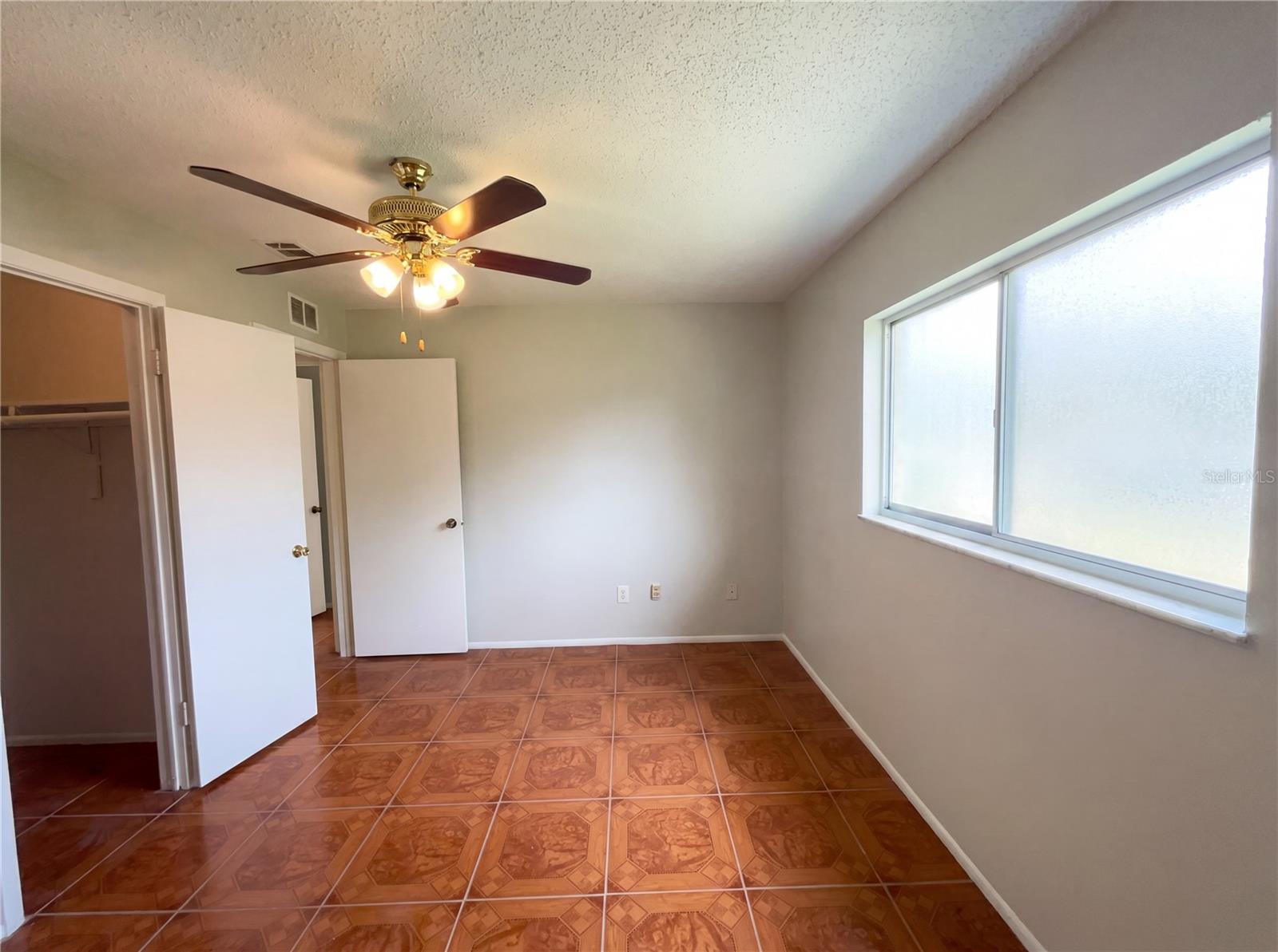4805 Beacon St Property Photo 17