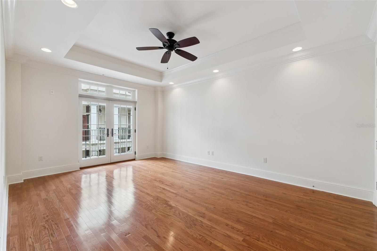 140 E Morse Blvd #j Property Photo 21