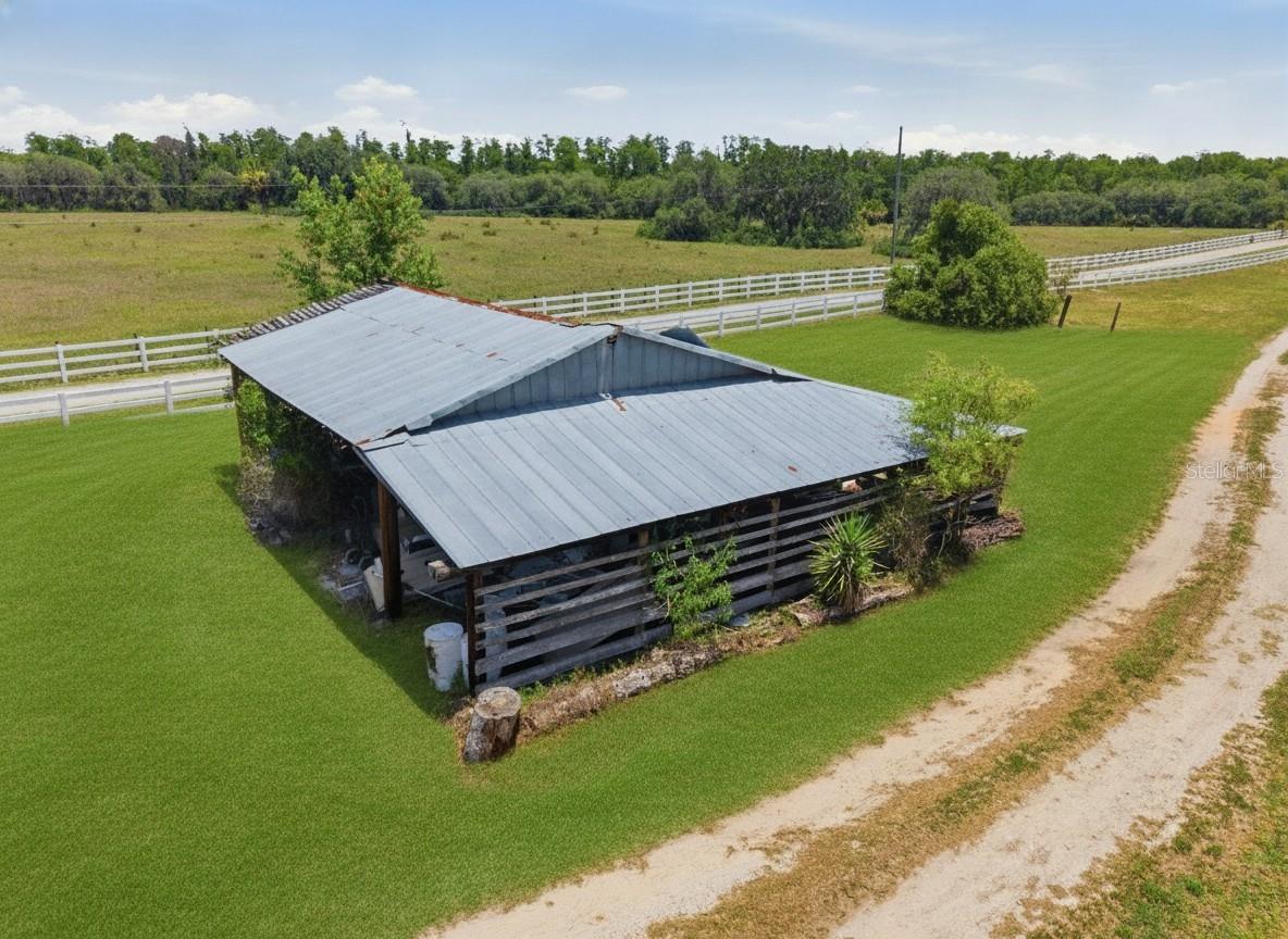 7242 Black Rd Property Photo 3
